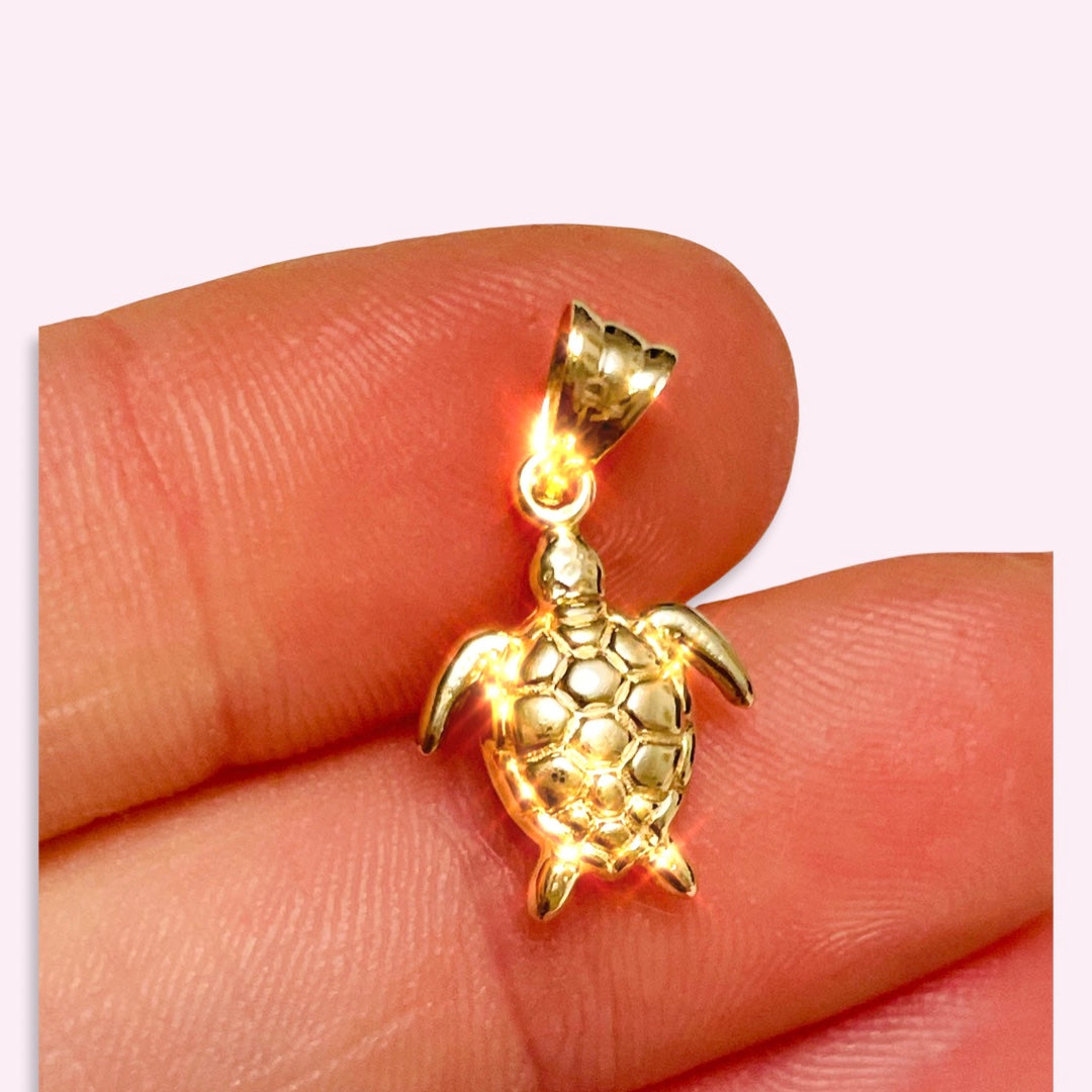 Sea turtle Pendant Charm