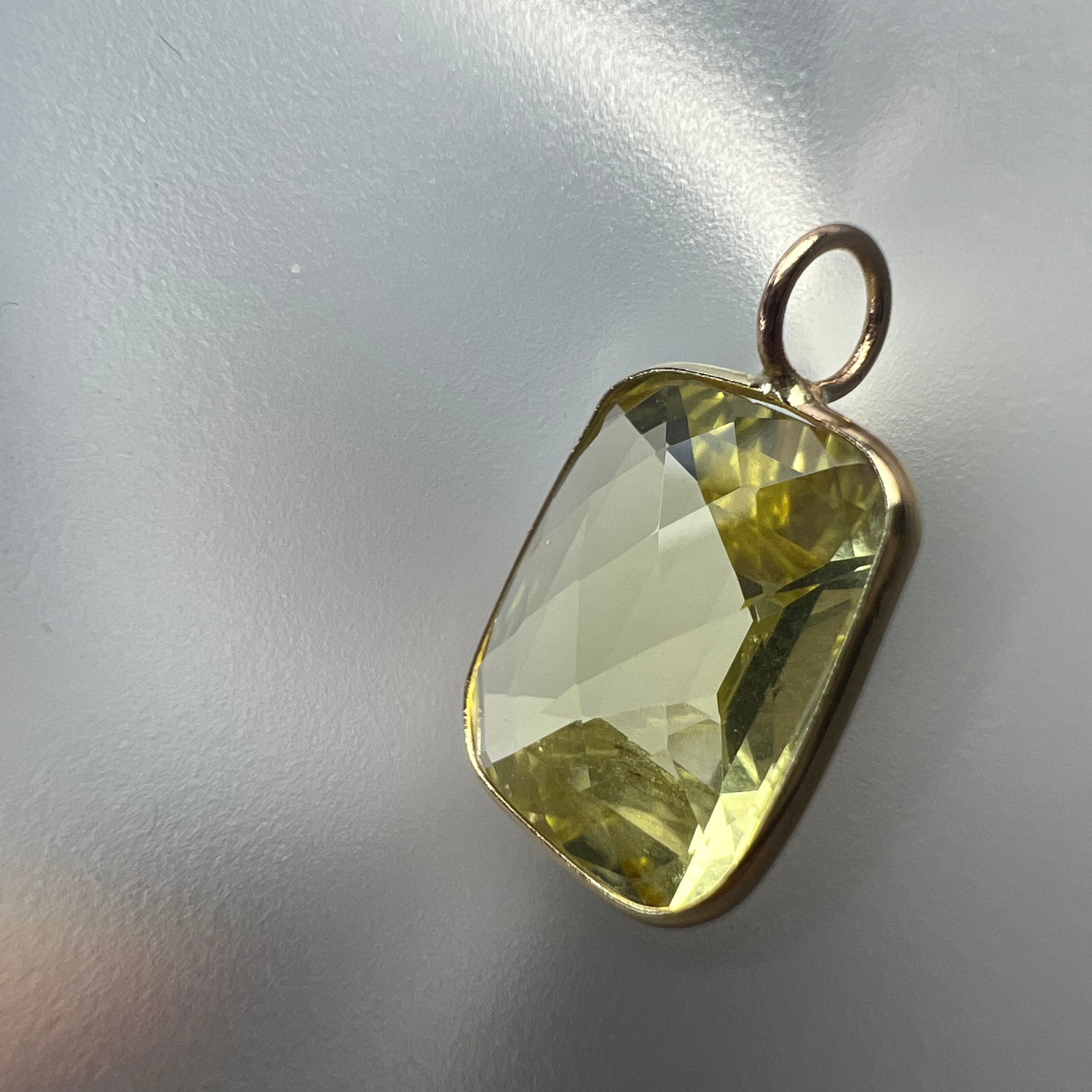 5CT Natural Limey Cushion Cut Citrine 14K Yellow Gold Pendant Charm 17x10.5mm