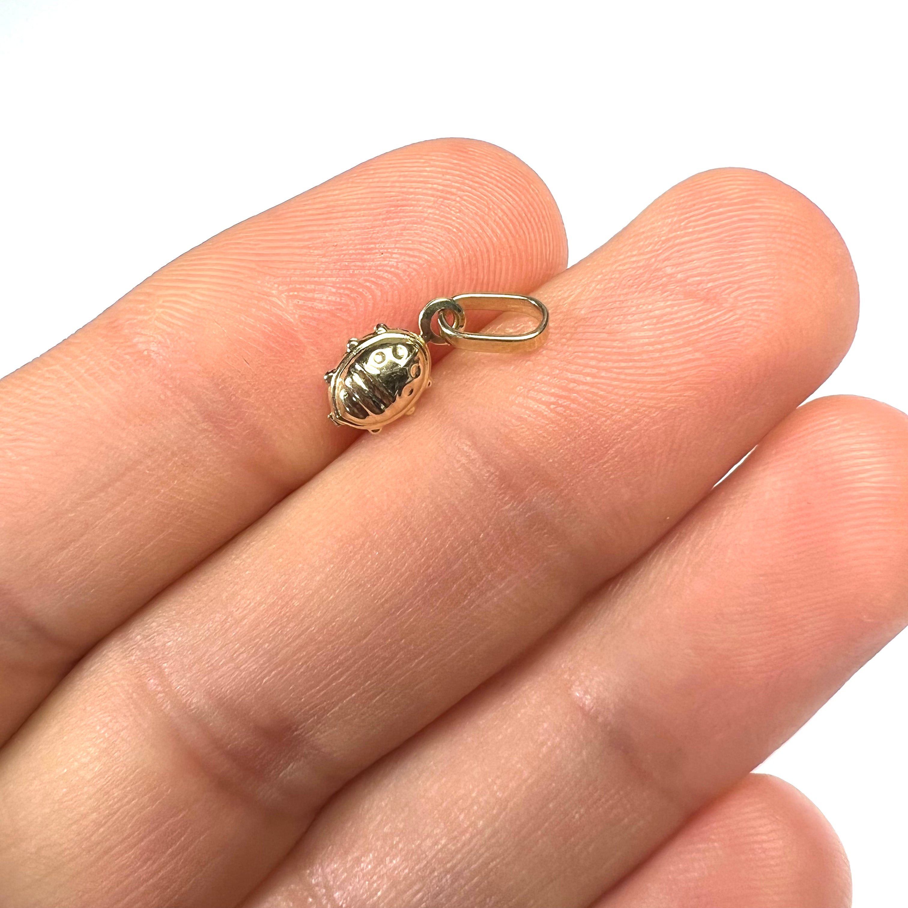 Cute! Solid 10K Yellow Gold Lady Bug Pendant Charm 7x6mm