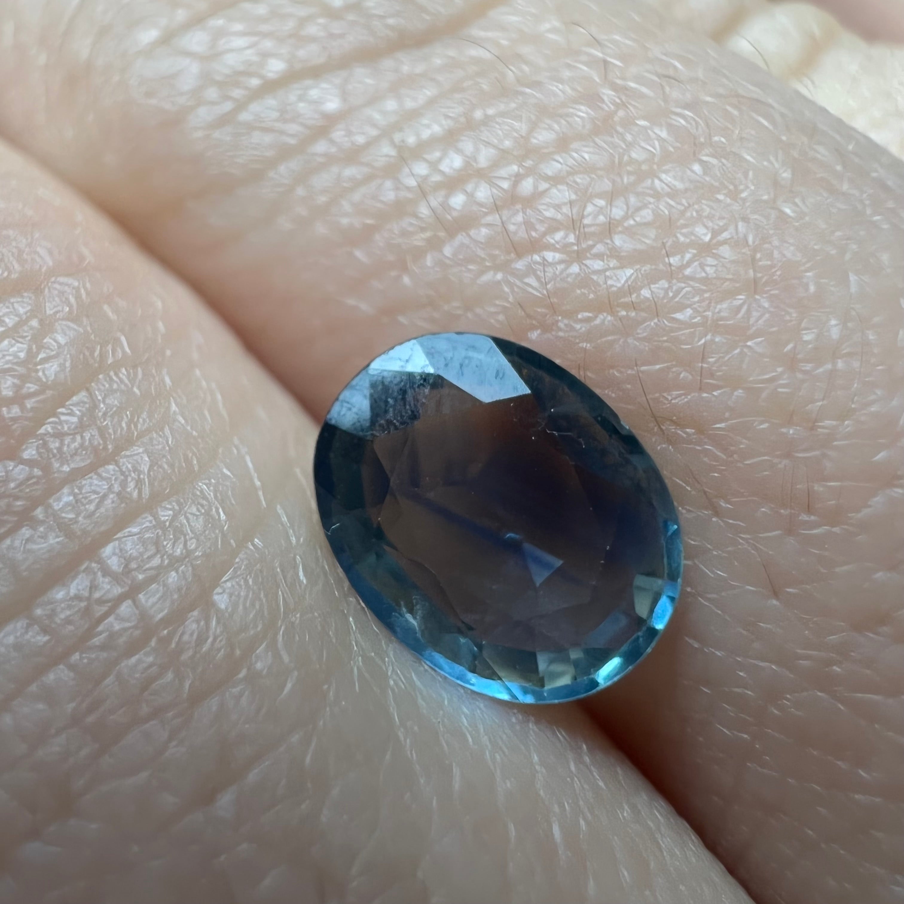1.72CTW Loose Natural Oval Sapphire 8.71x6.90x2.97mm Earth mined Gemstone