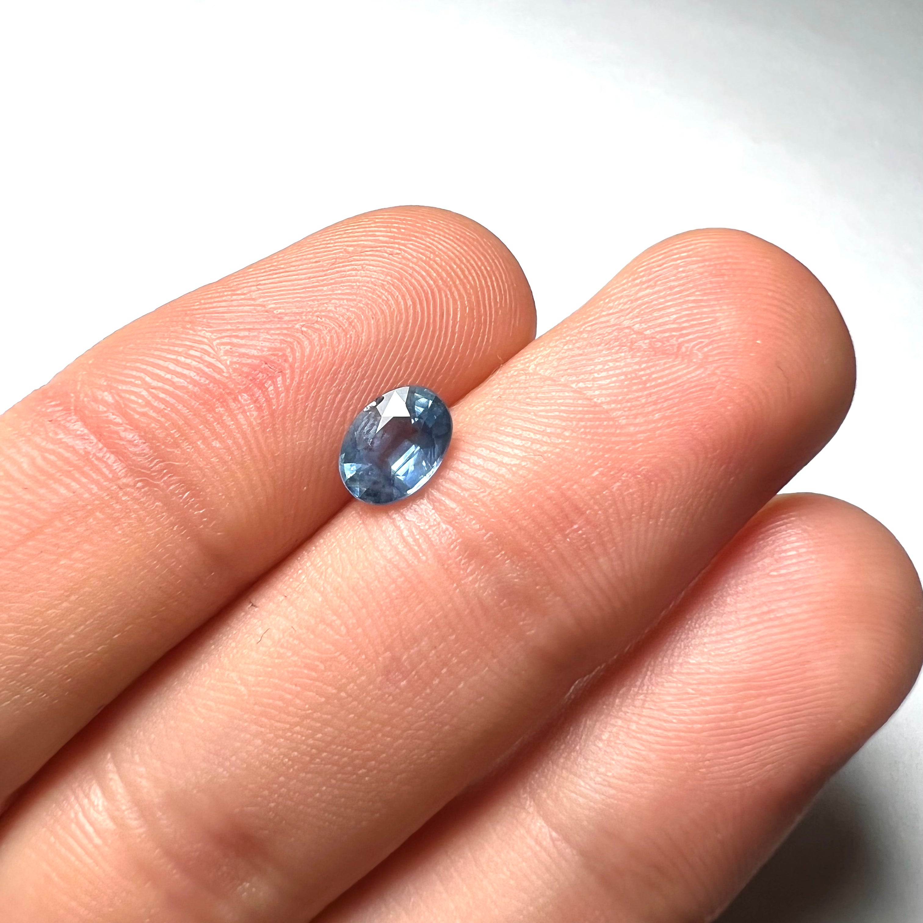 1.06CTW Loose Blue Oval Sapphire 7x5x4.5mm Earth mined Gemstone