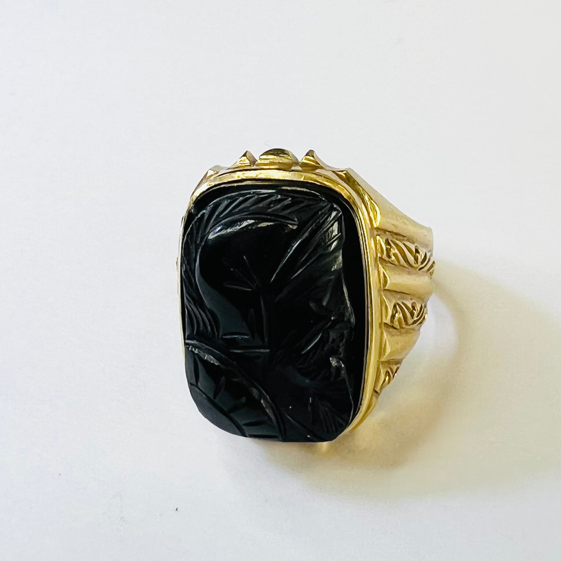 Antique 18K Yellow Gold Onyx Soldier Carved Cameo Engraved Ring Size 9