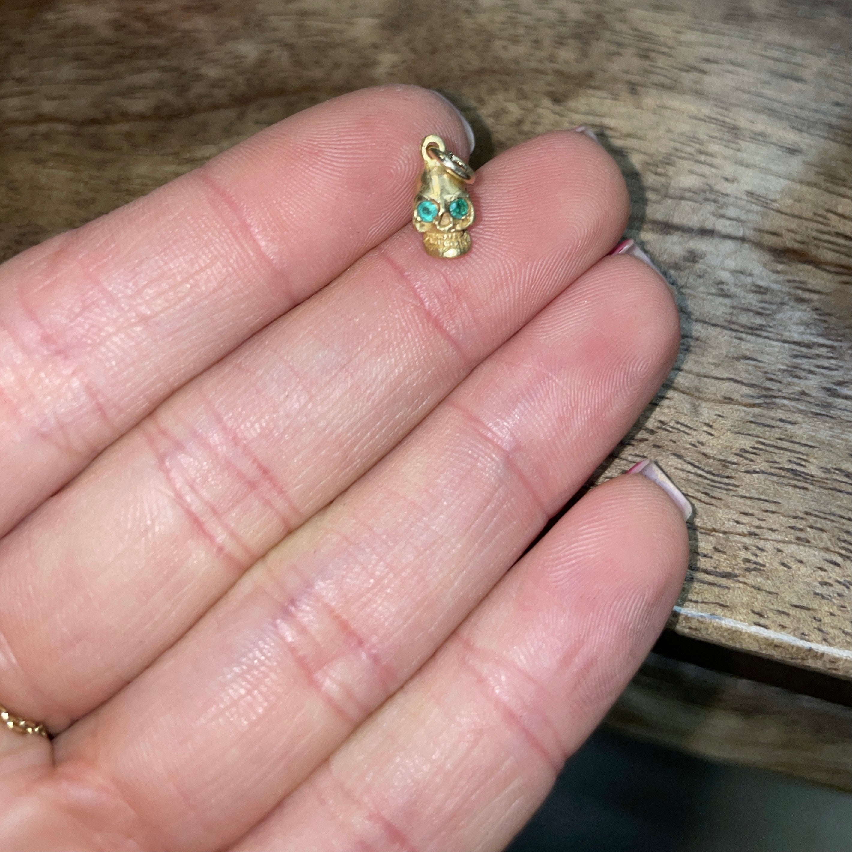 Solid 18K Small Emerald Skull Charm