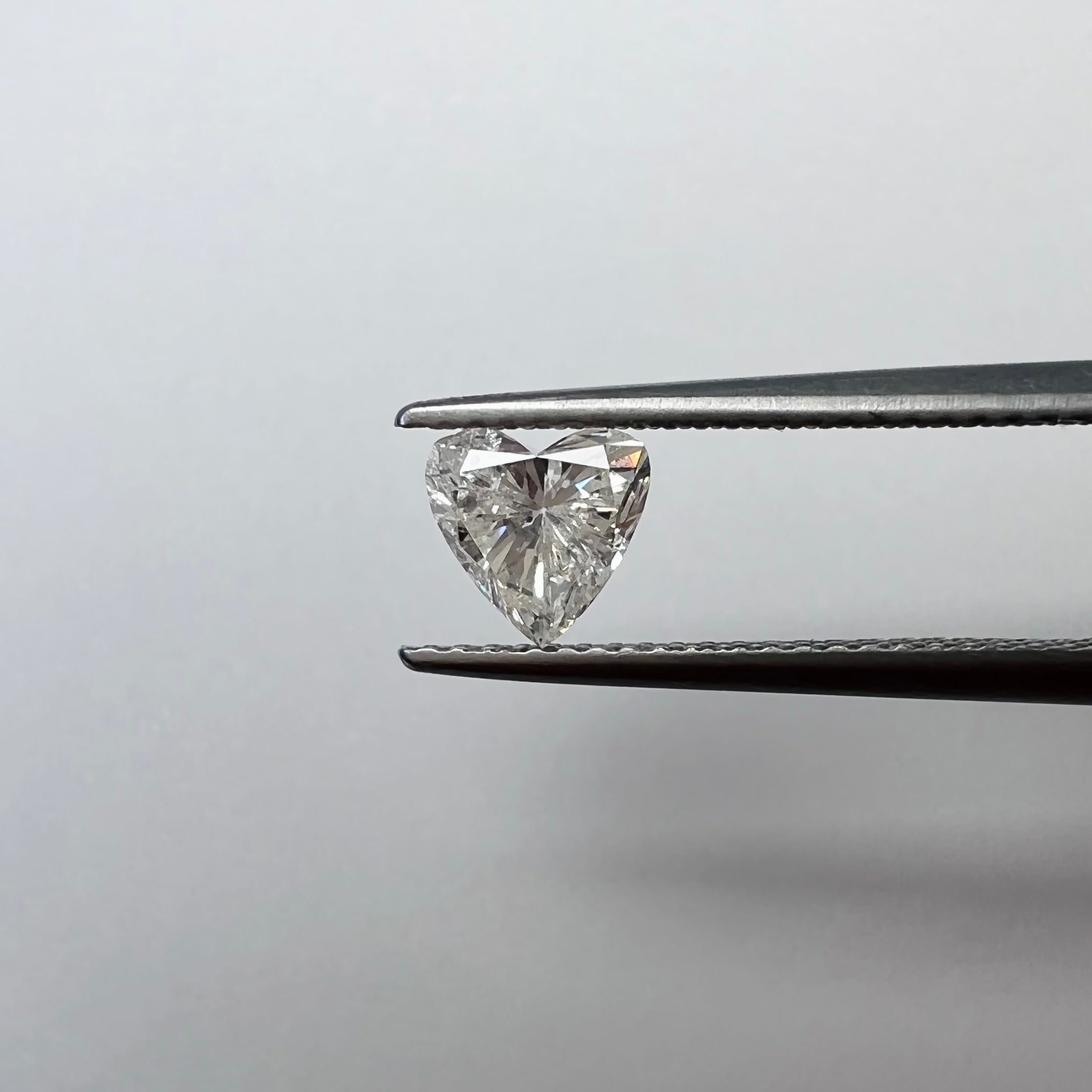 .77CT Heart Brilliant Diamond J I2 6.05x6.18x3.52mm Natural Earth mined