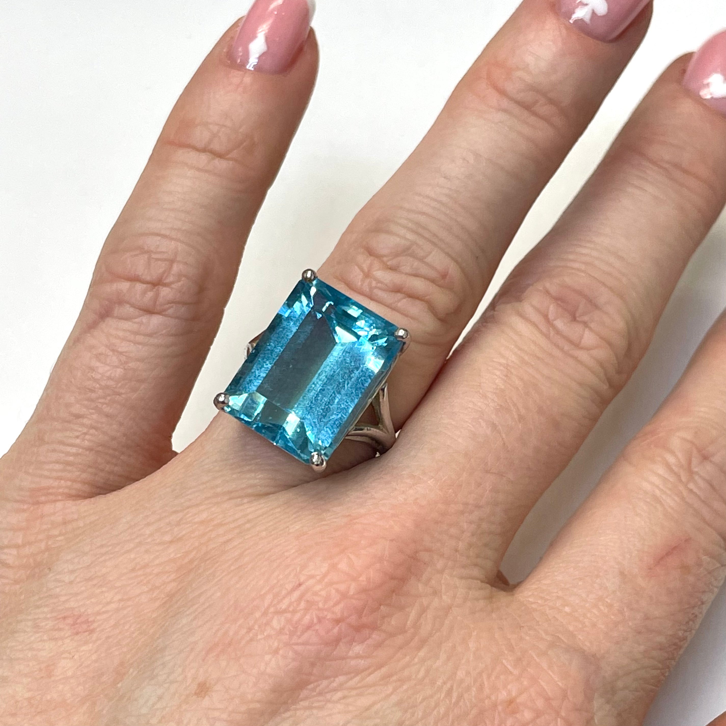 Blue Topaz Ring in Solid 14k White Gold Size 4.75