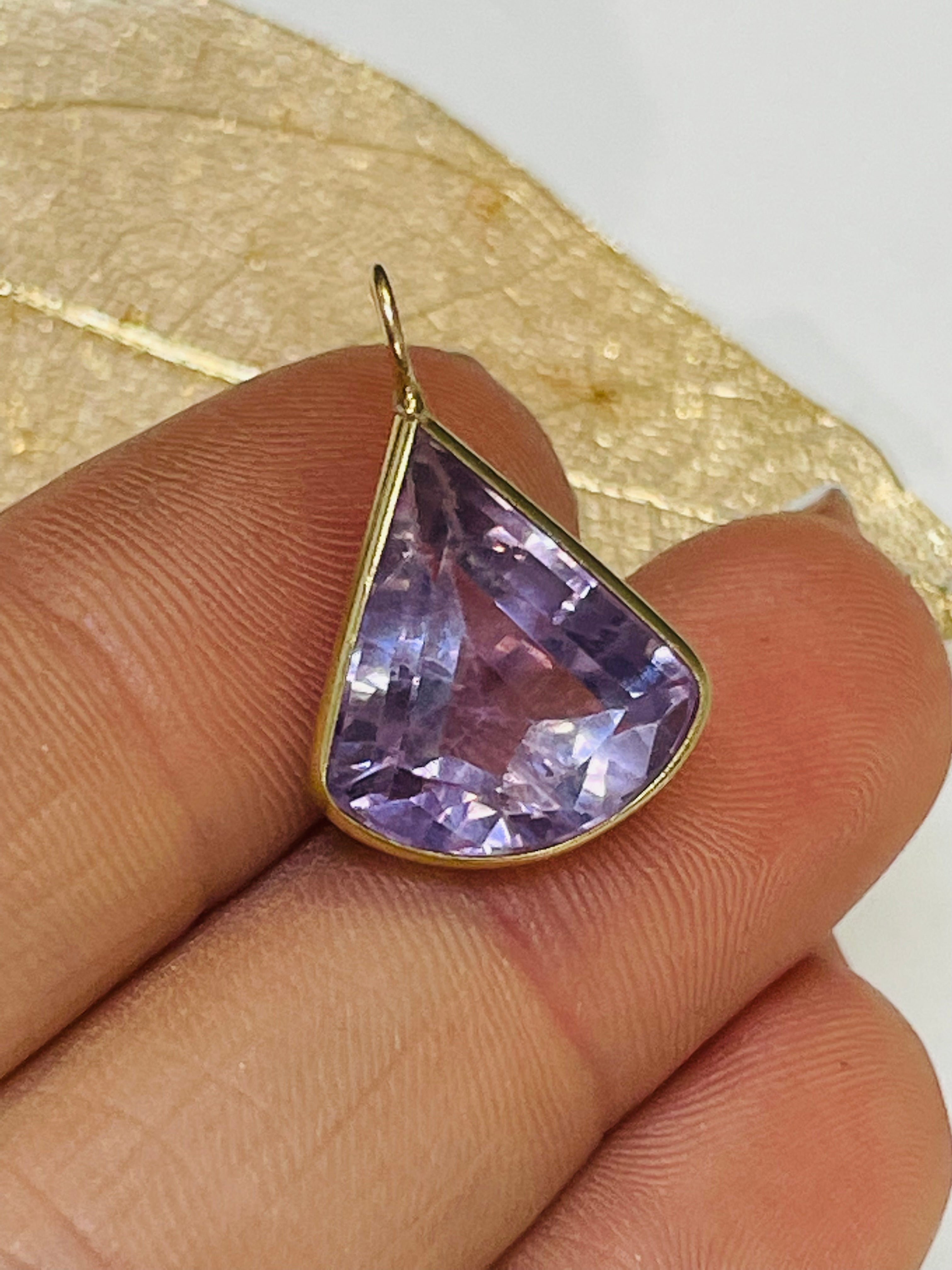 6.3CT Natural Purple Amethyst Gem Charm in Solid 14K Yellow Gold 20x18mm