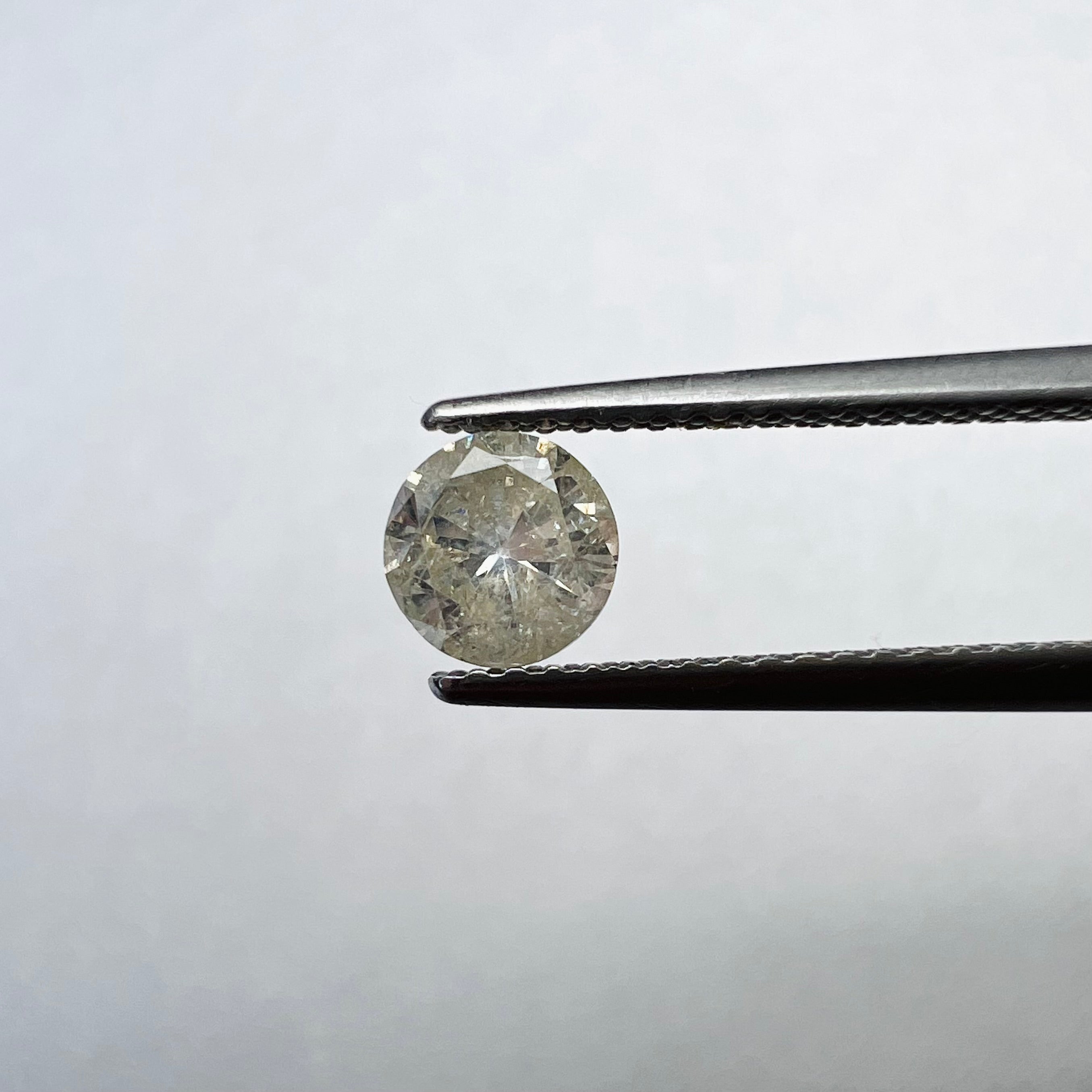 .61CT Brilliant Round Diamond L-I1 5.33x3.27mm Natural Earth mined