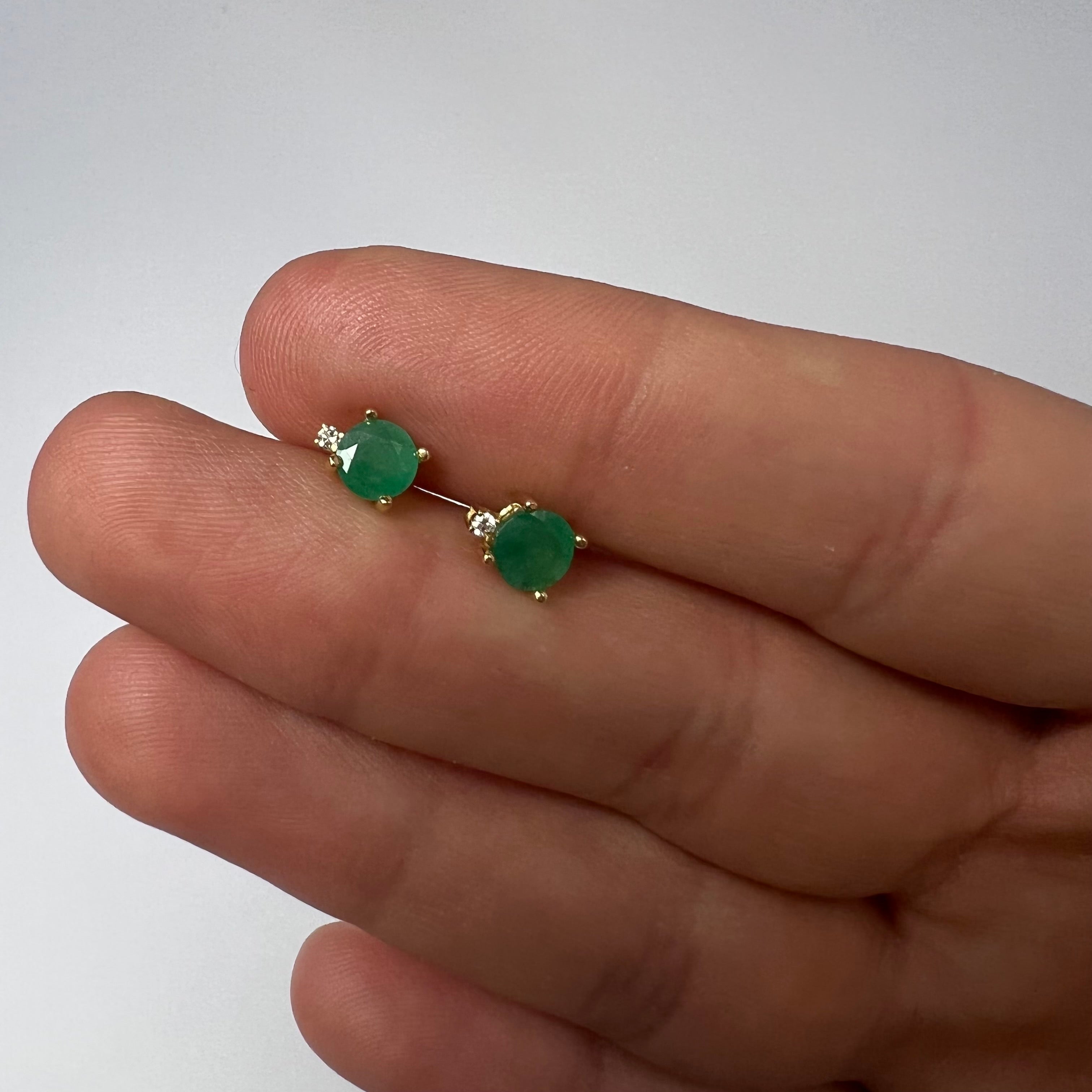 Solid 18K Yellow Gold Emerald and Diamond Stud Earrings 6x4.5mm