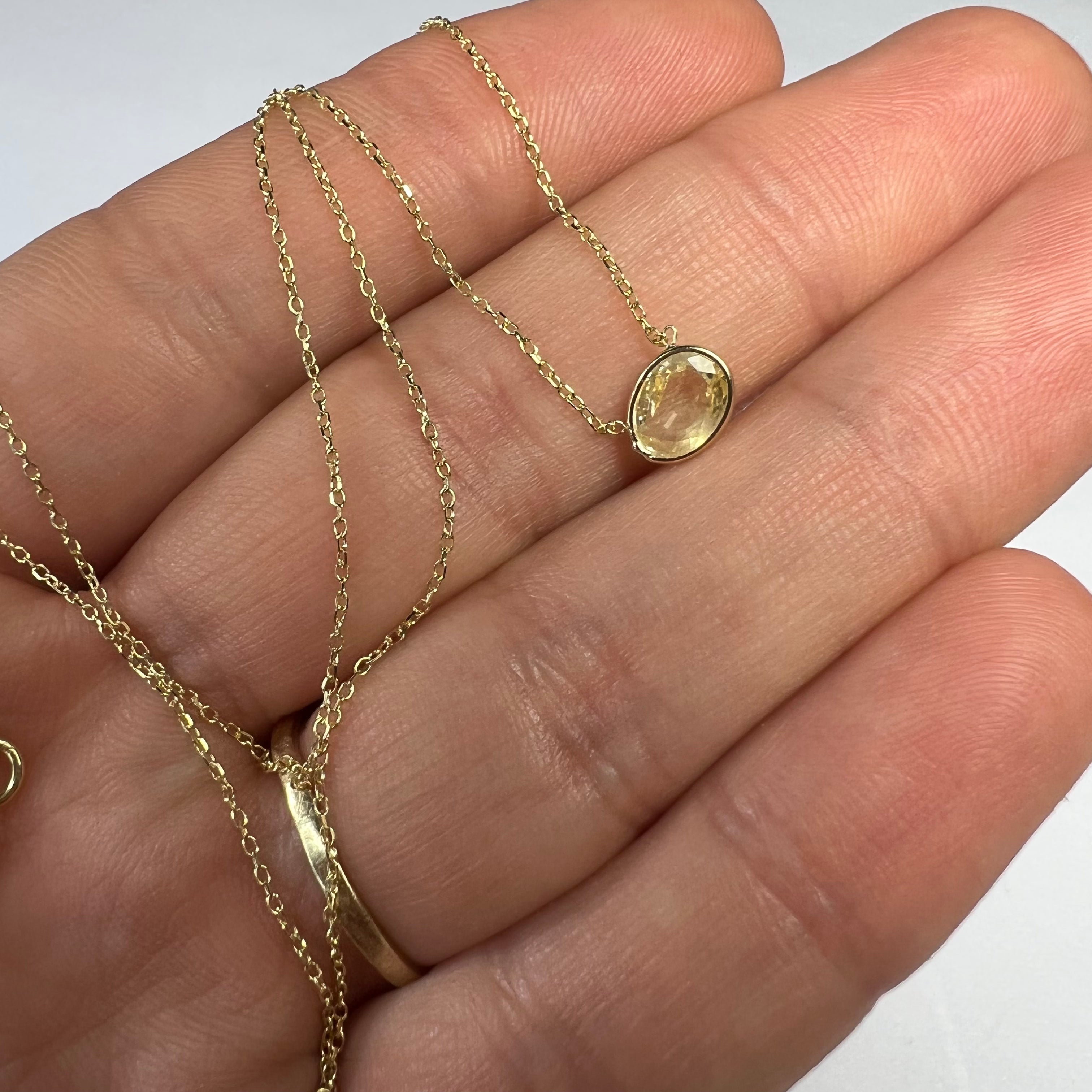 Oval Yellow Sapphire 18" 1.01g 14K Yellow Gold Cable Chain Necklace