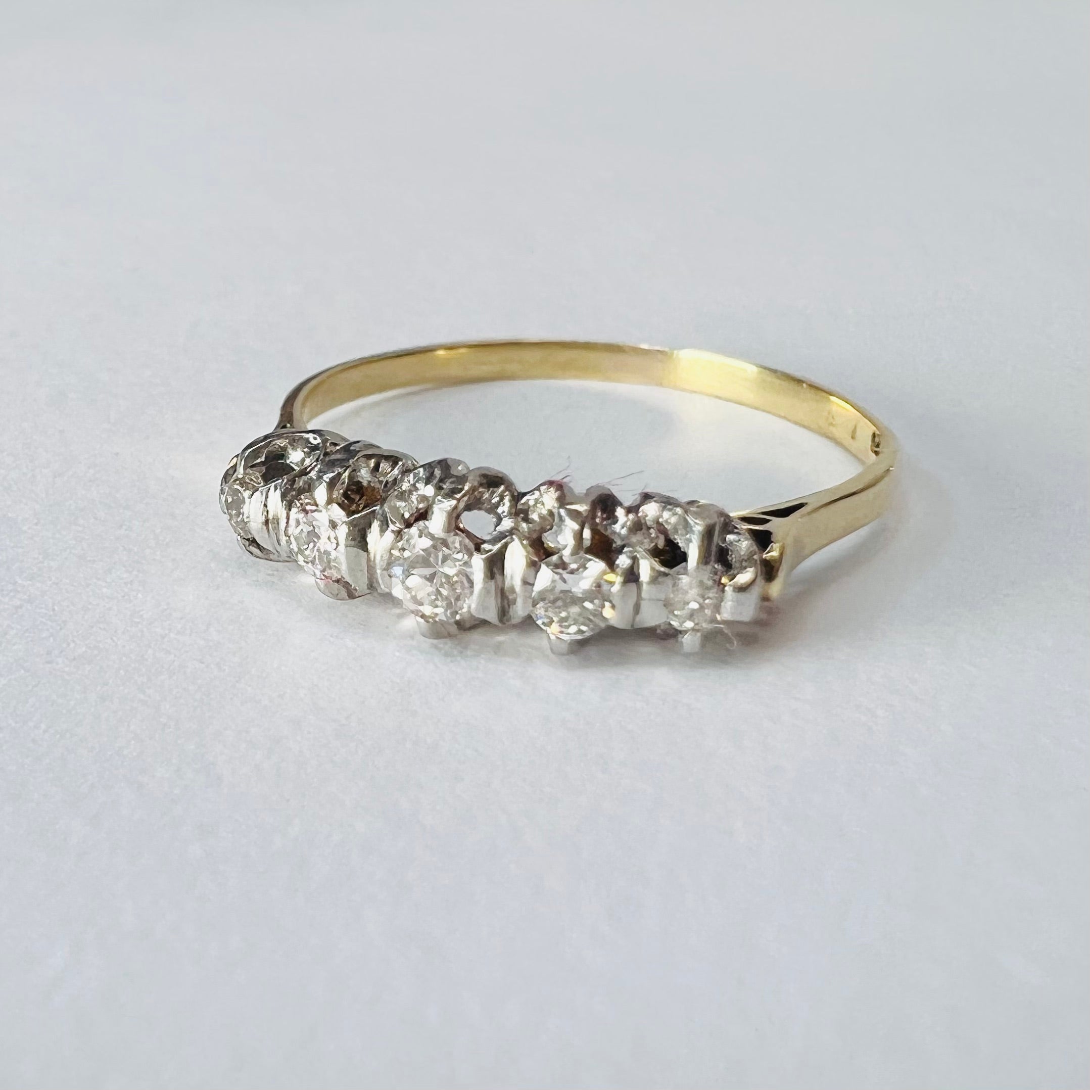 Antique 18K Yellow Gold and Platinum .20CTW Diamond Ring Band Size 7