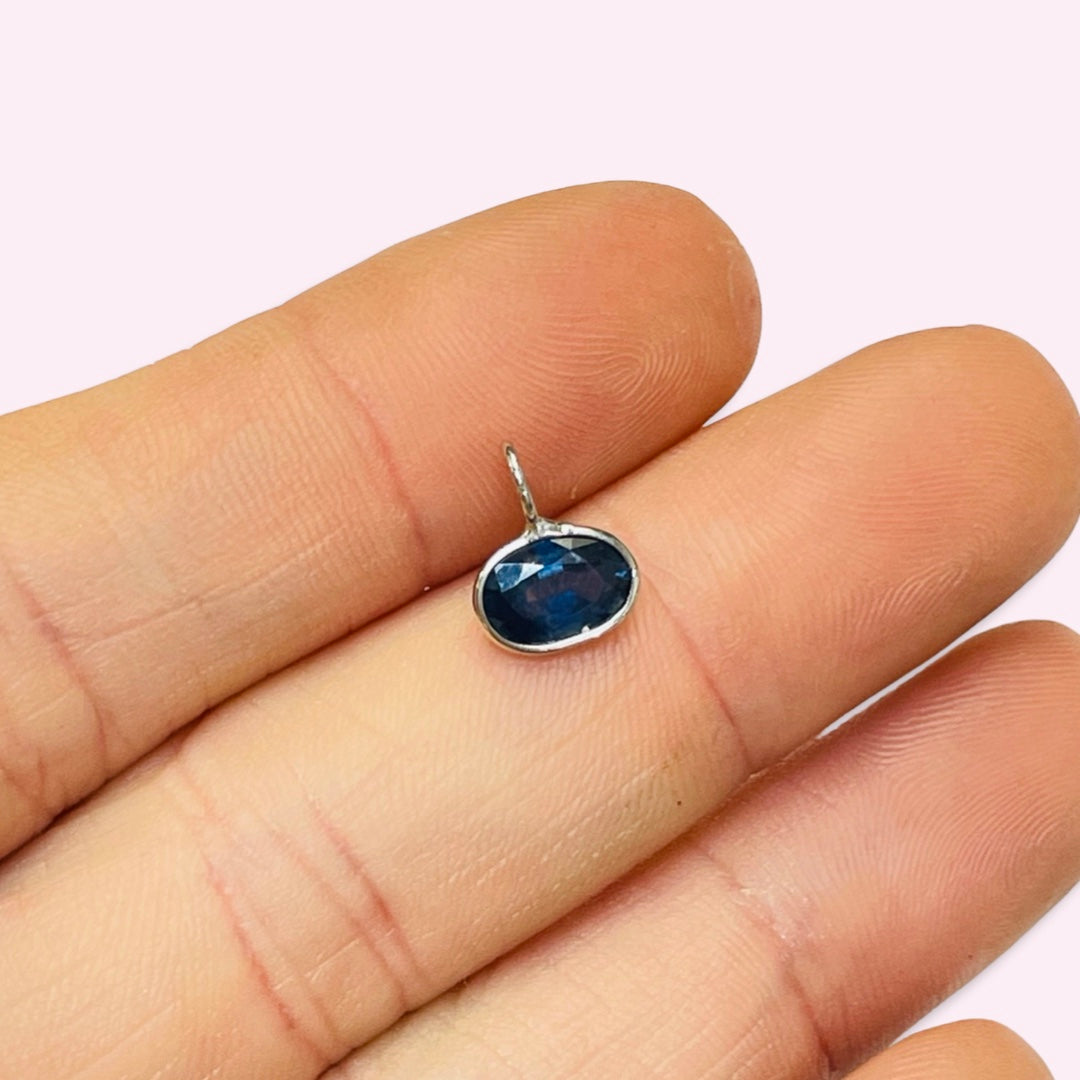 14K White Gold Sapphire Pendant Gem Charm