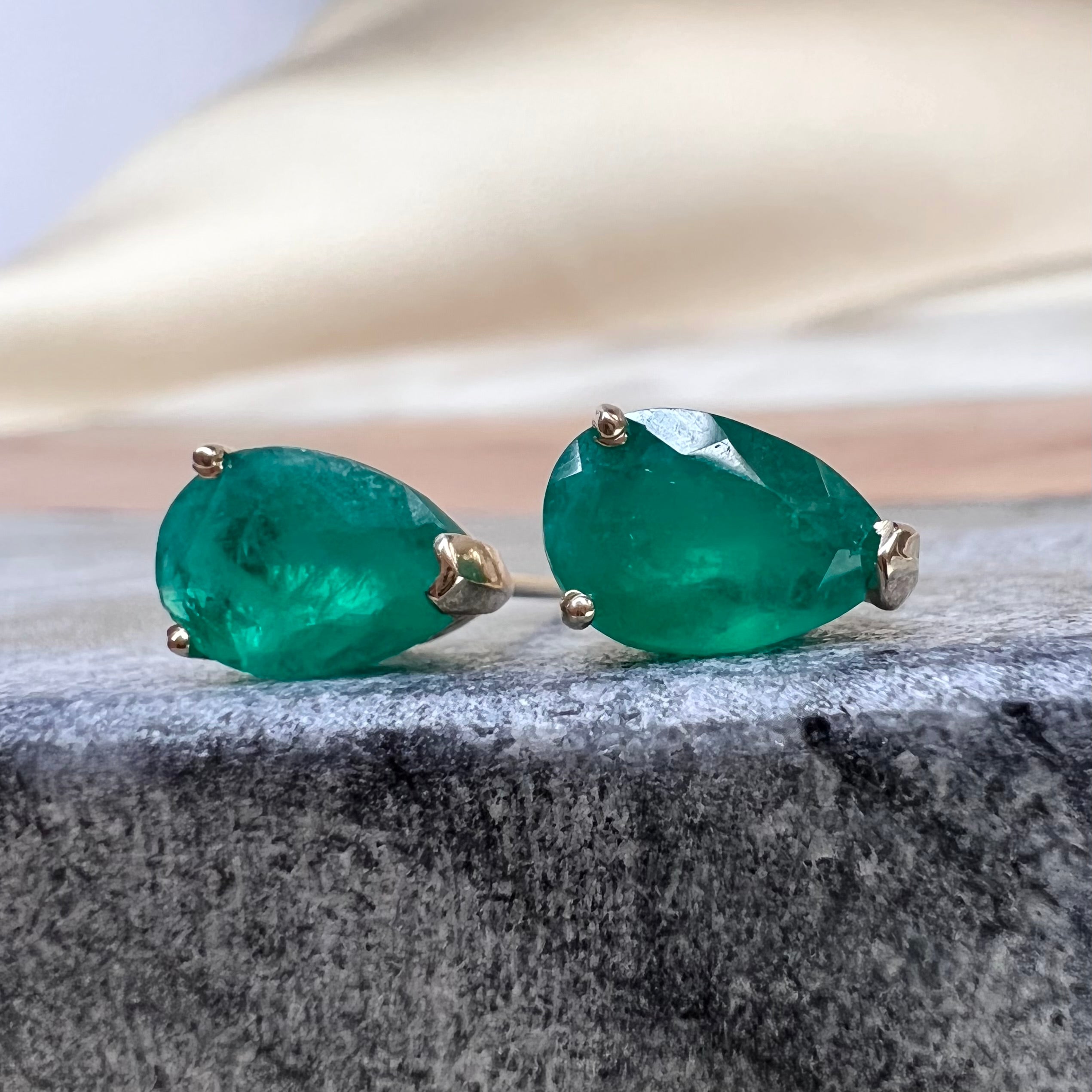 2.4CT Colombian Emerald Pear 14K Yellow Gold Stud Earrings