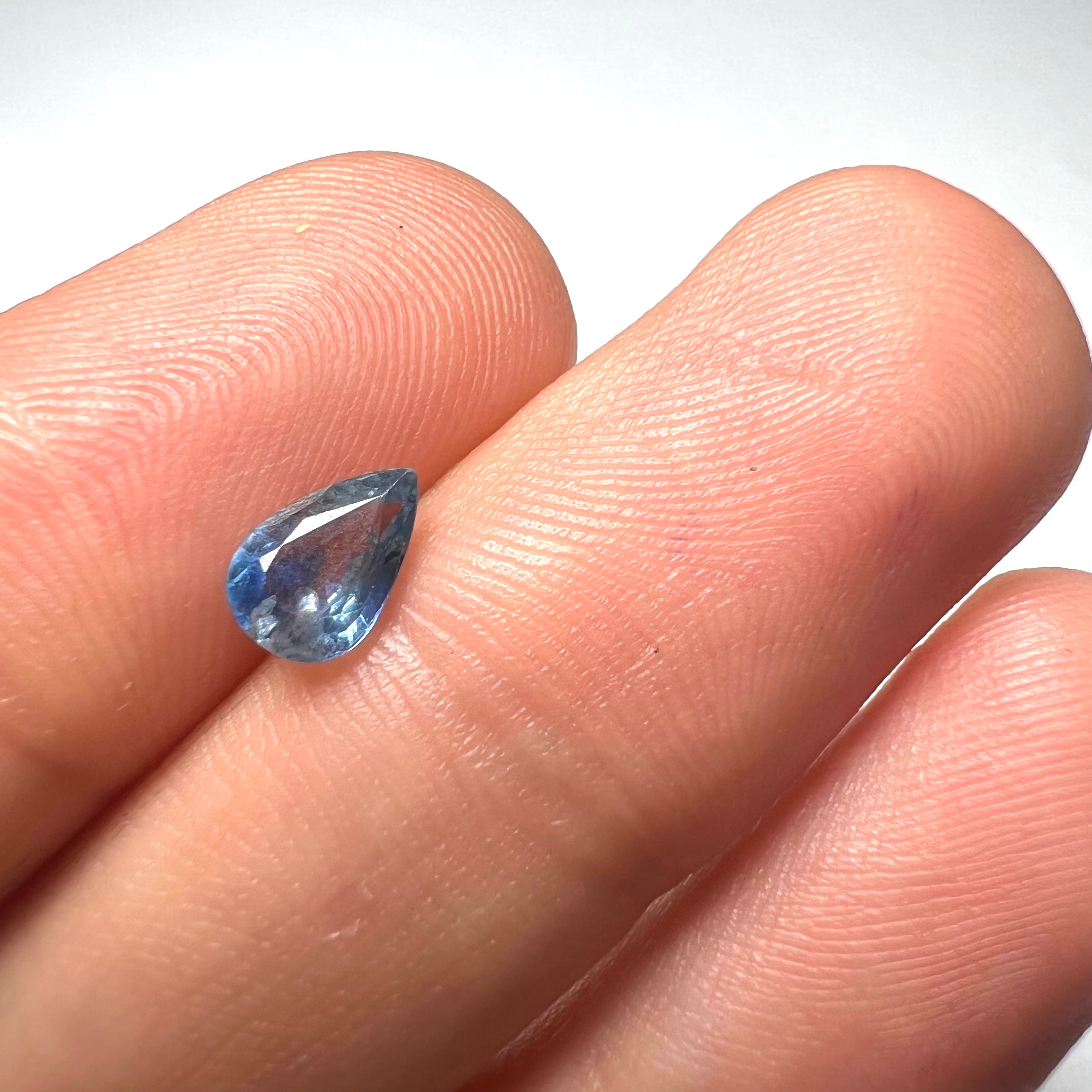 .93CTW Loose Pear Blue Sapphire7.01x5.03x3.01mm  Earth mined Gemstone