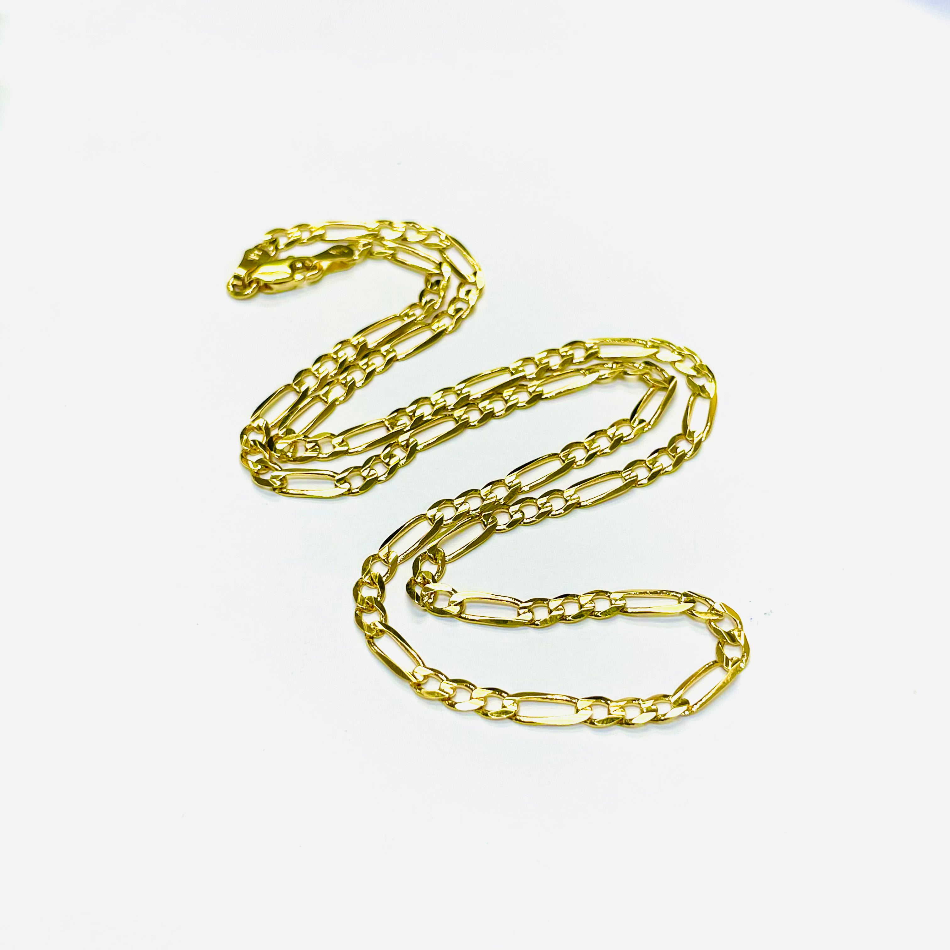 18” 4mm 14K Yellow Gold Figaro Link Chain