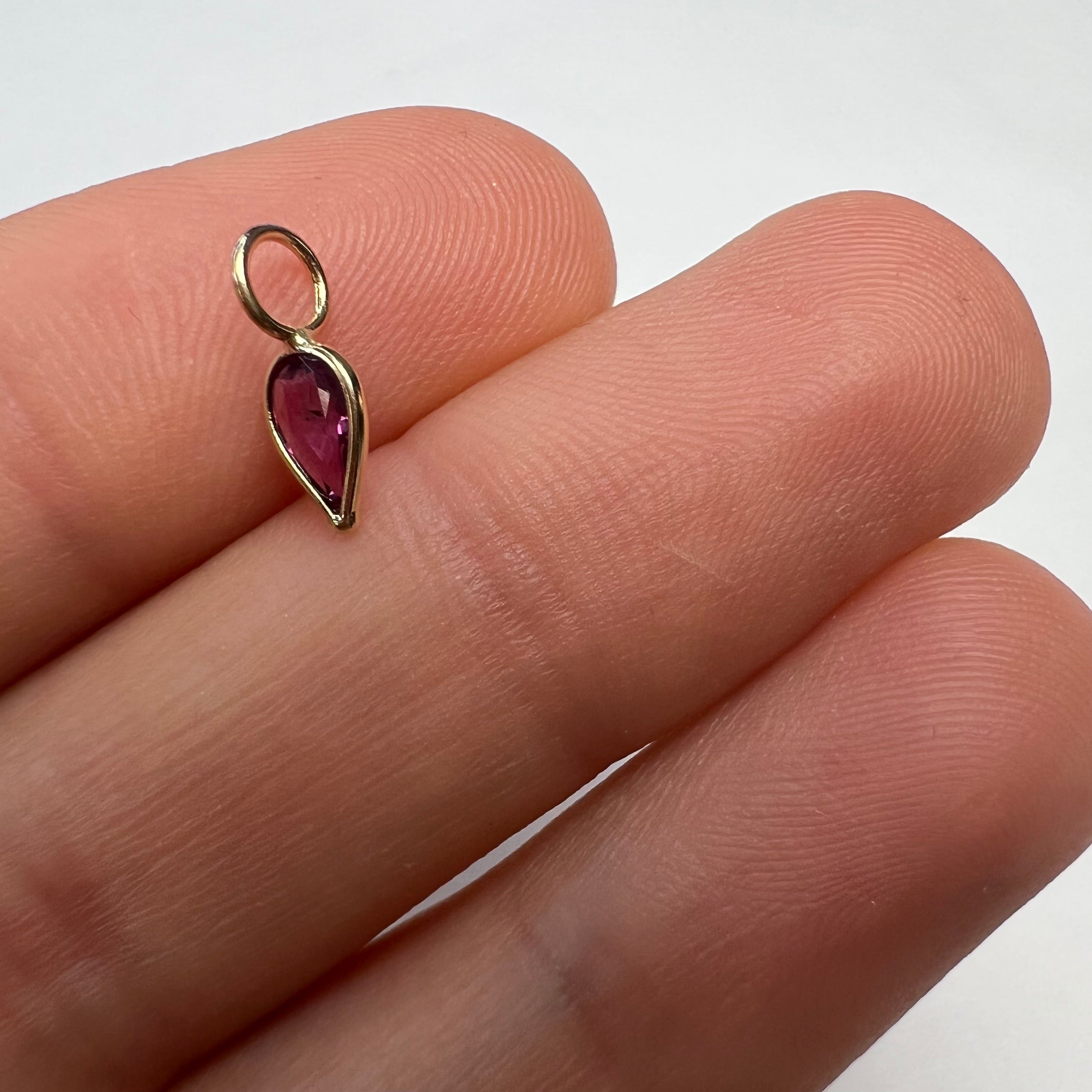 .52CT Natural Pear Ruby 14K Yellow Gold Pendant Charm 11x4.5mm