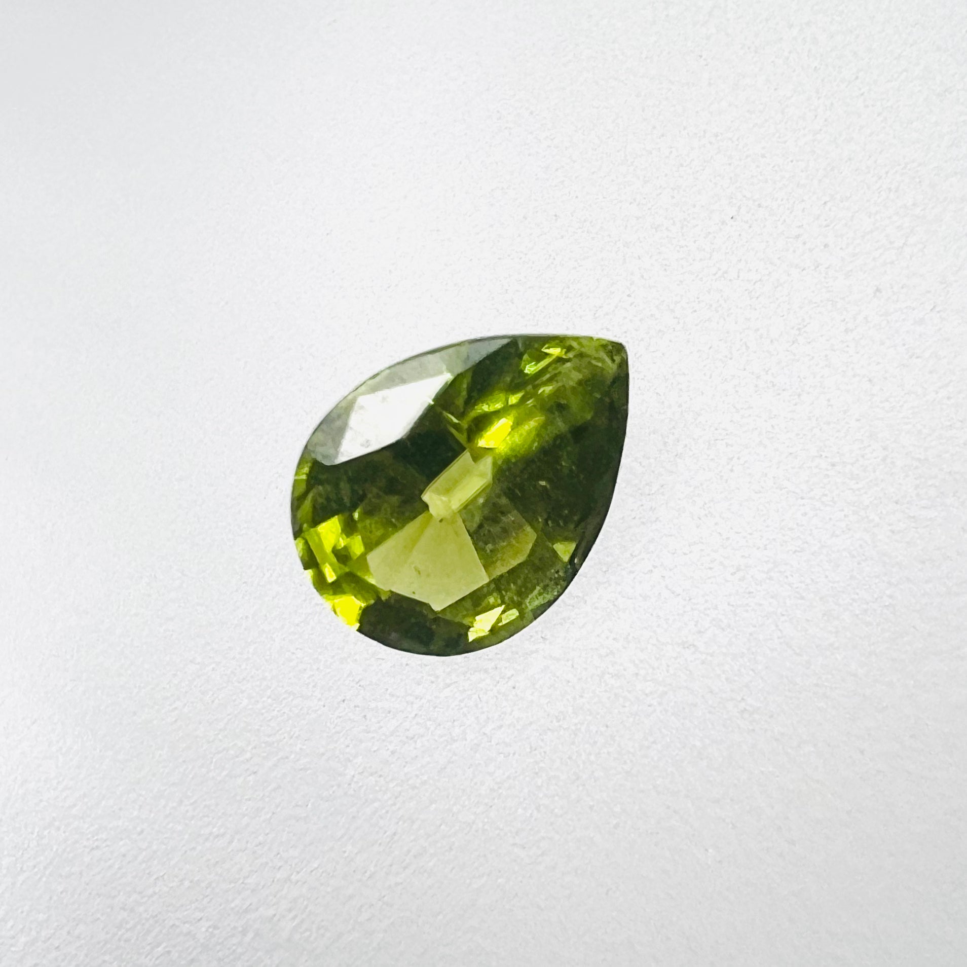 1.40CTW Loose Natural Pear Cut Peridot 8.14x6.14x4.14mm Earth mined Gemstone
