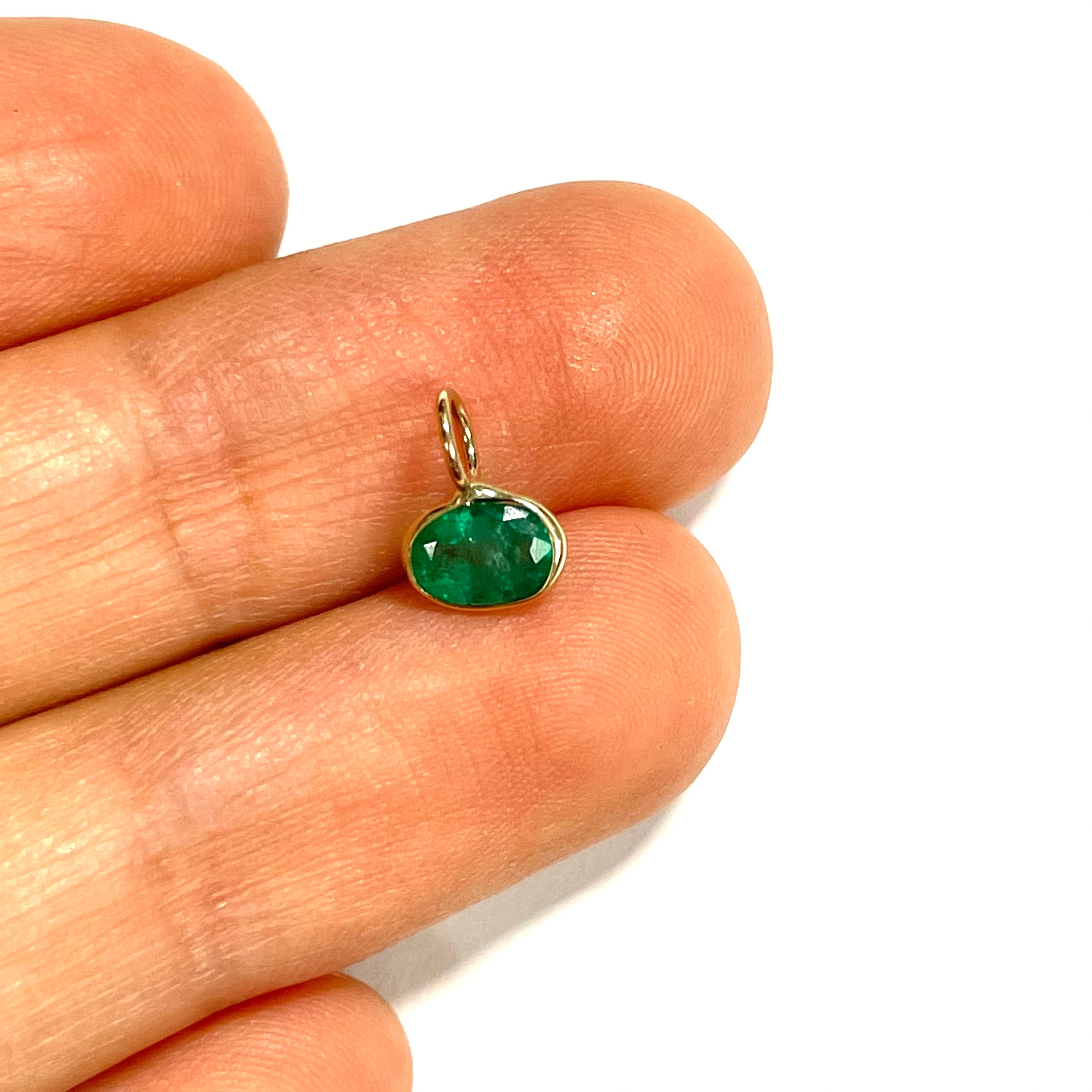 Natural Oval Emerald 14K Yellow Gold Pendant Charm