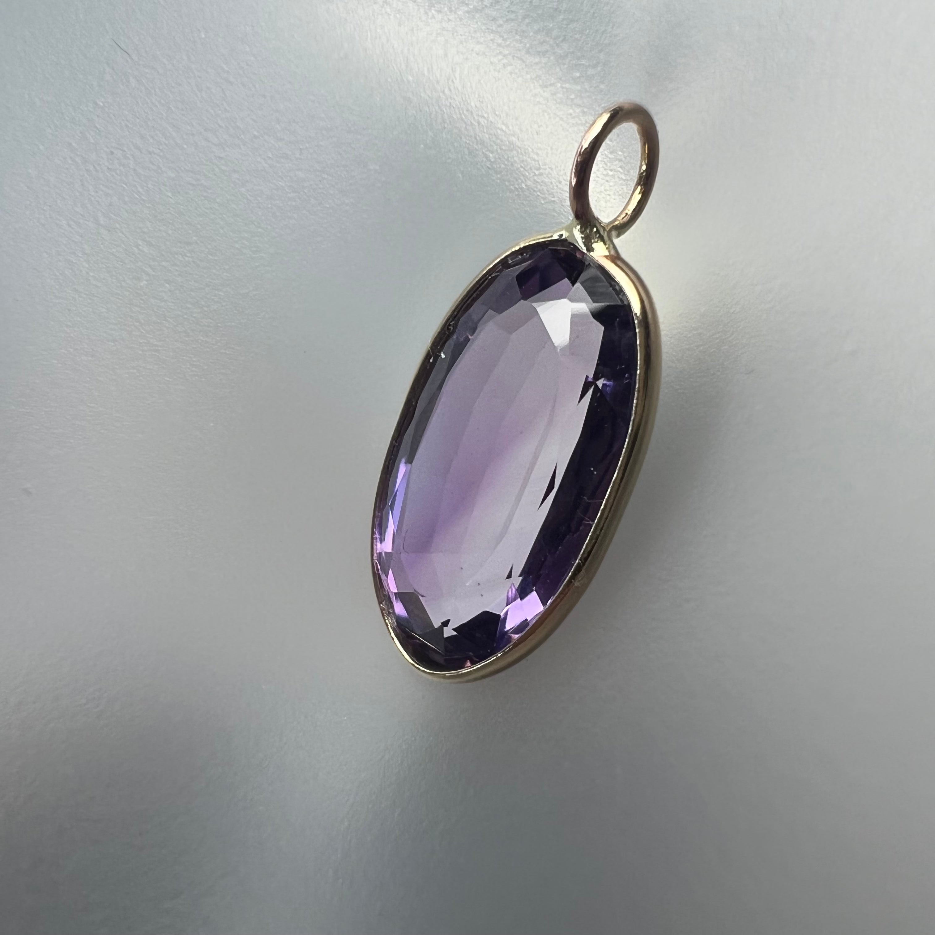 5.2CT Natural Long Oval Amethyst 14K Yellow Gold Pendant Charm 20x9mm