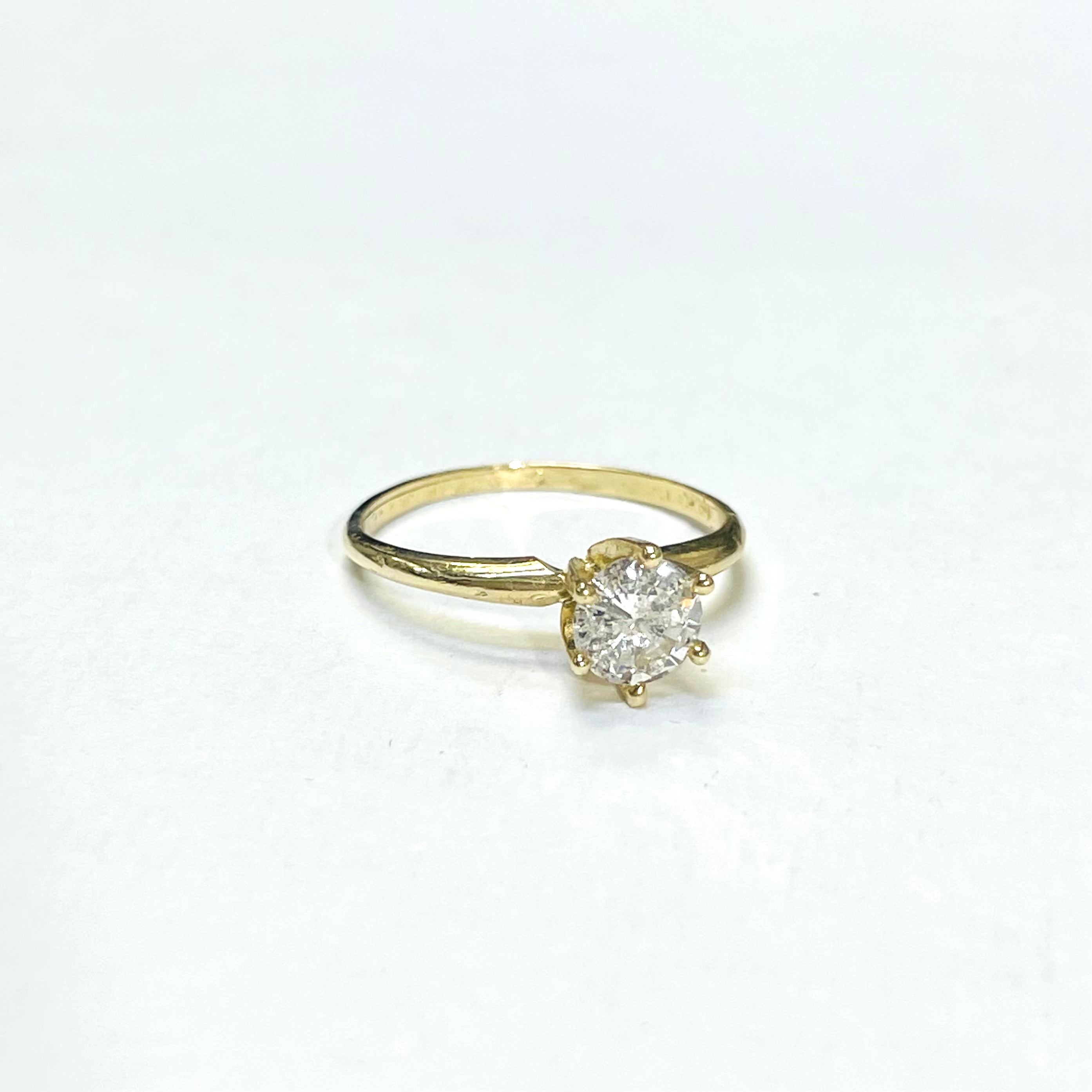 .83CT SI1 H Diamond Solitaire Ring in 14k Yellow Gold Size 7.75