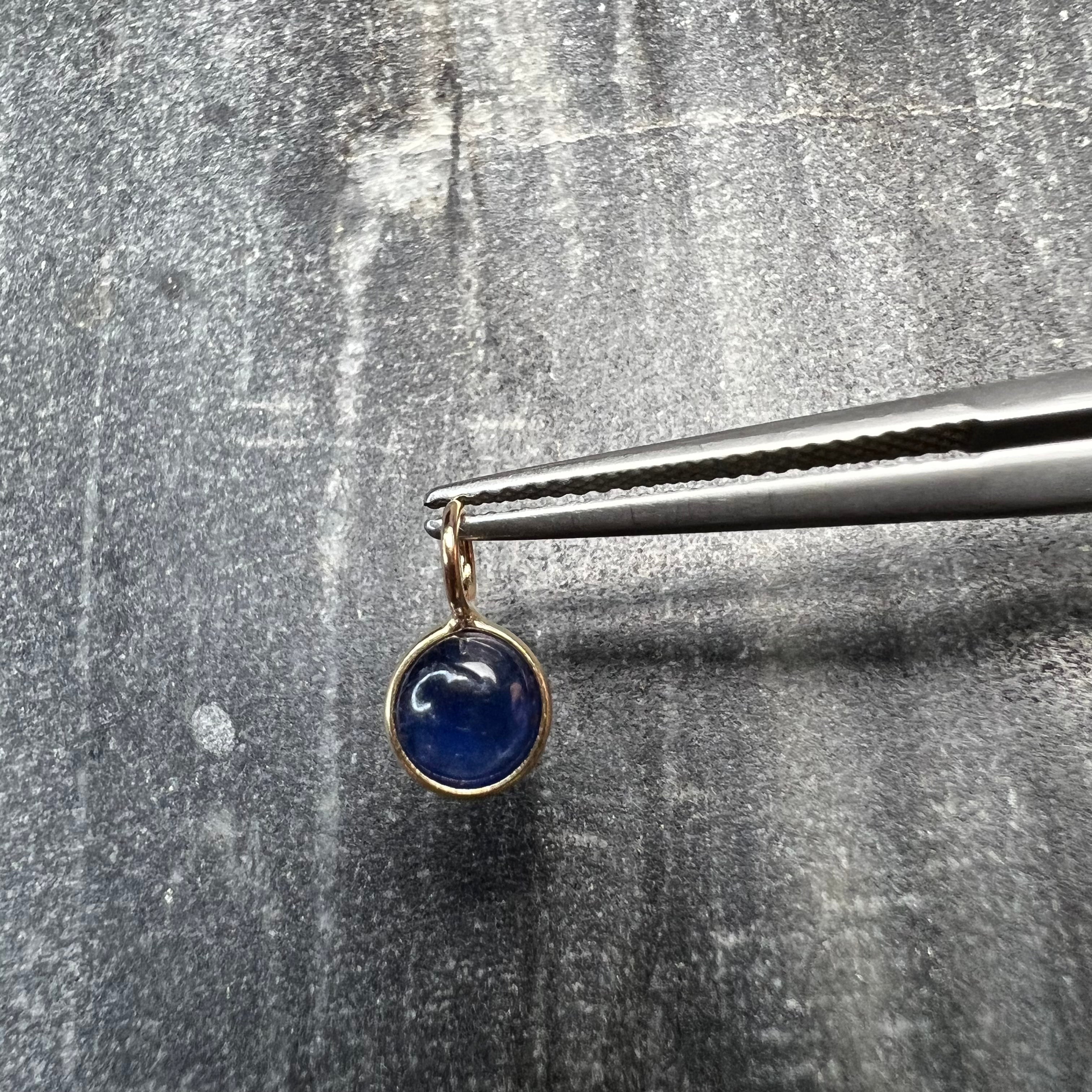 1.03CT Natural Cabochon Sapphire 14K Yellow Gold Pendant Charm 10x6mm