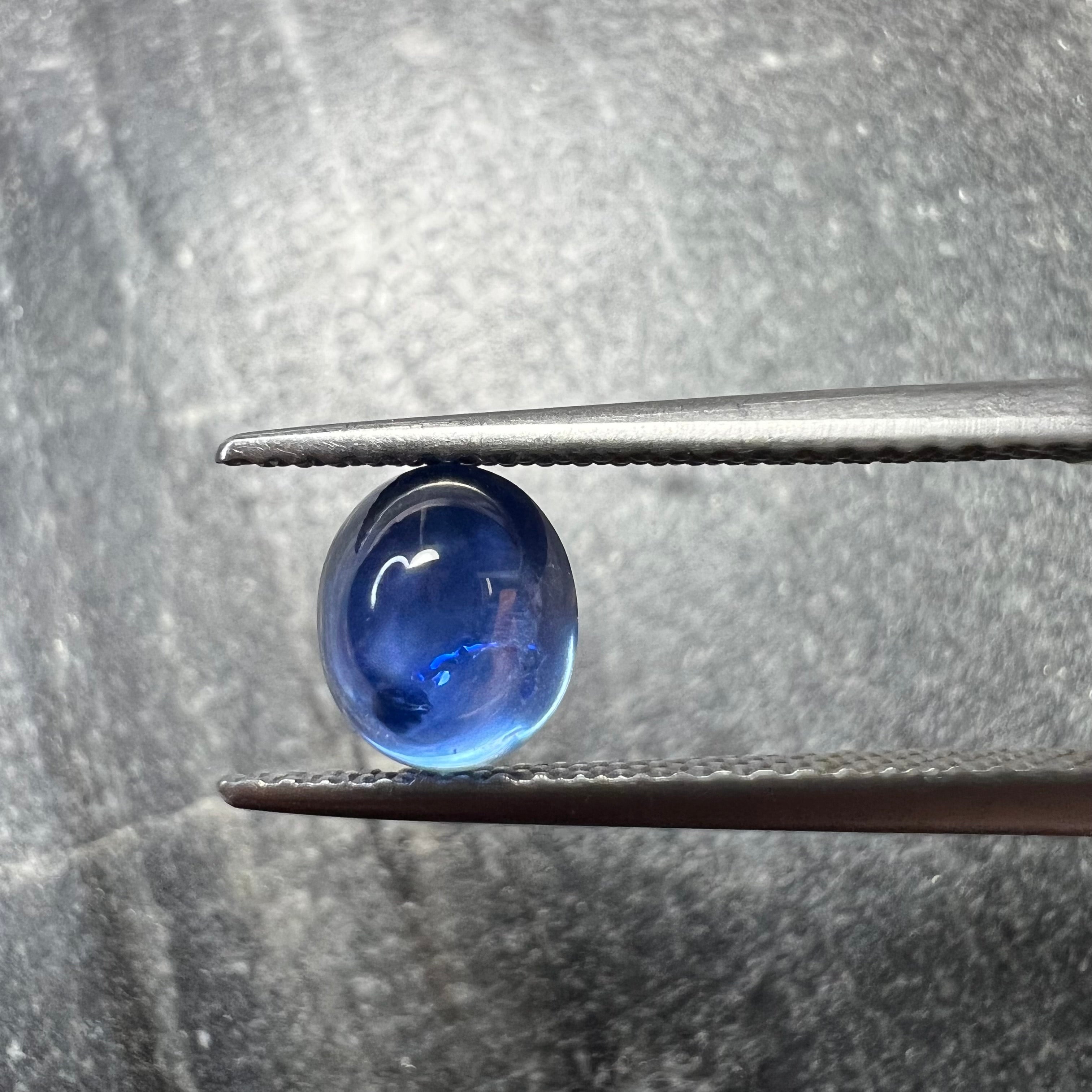 1.93CTW Loose Cabochon Oval Sapphire 6.80x6x4.75mm Earth mined Gemstone