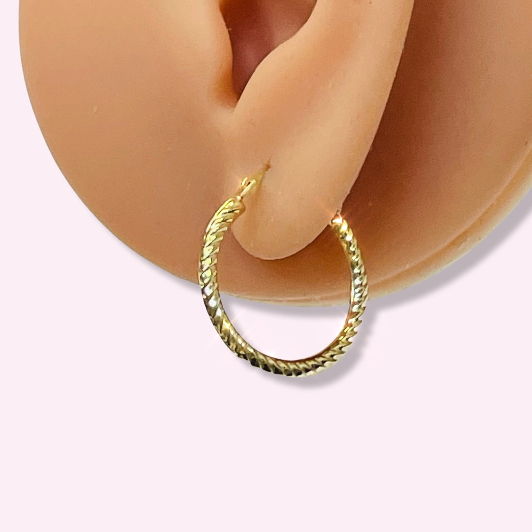 .80” 10K Yellow Gold Ridges Rope Hoop Earrings