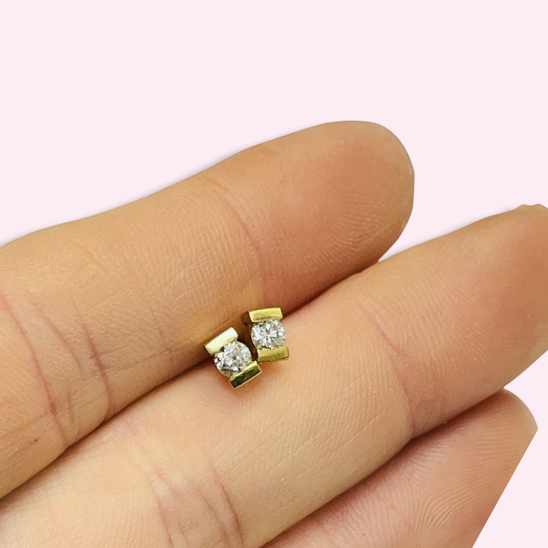 .24CT G SI2  Diamond Stud Earrings 14K Yellow Gold