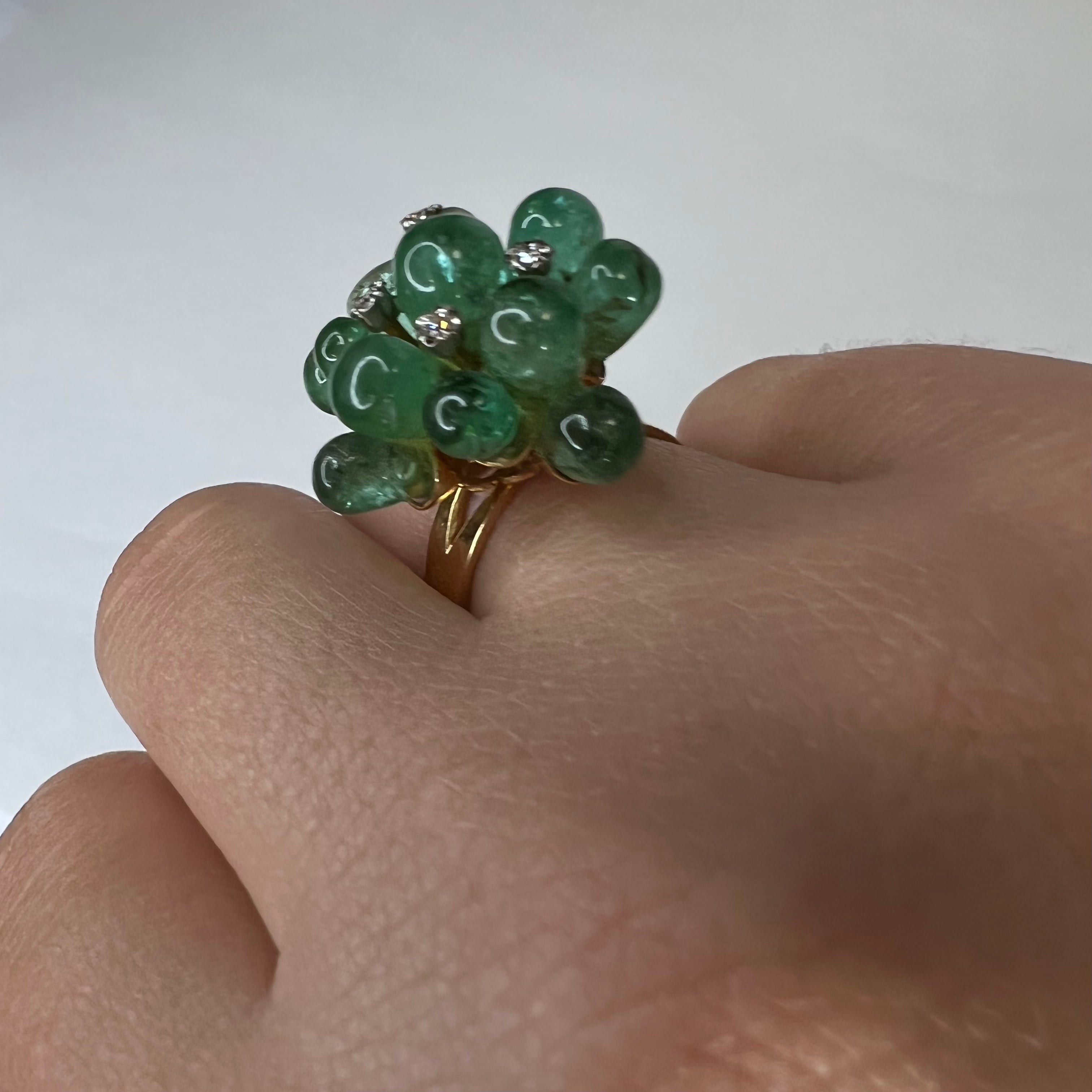 Solid 14K Yellow Gold Cabochon Emerald Droplet Cluster with Diamonds Ring Size 7.5