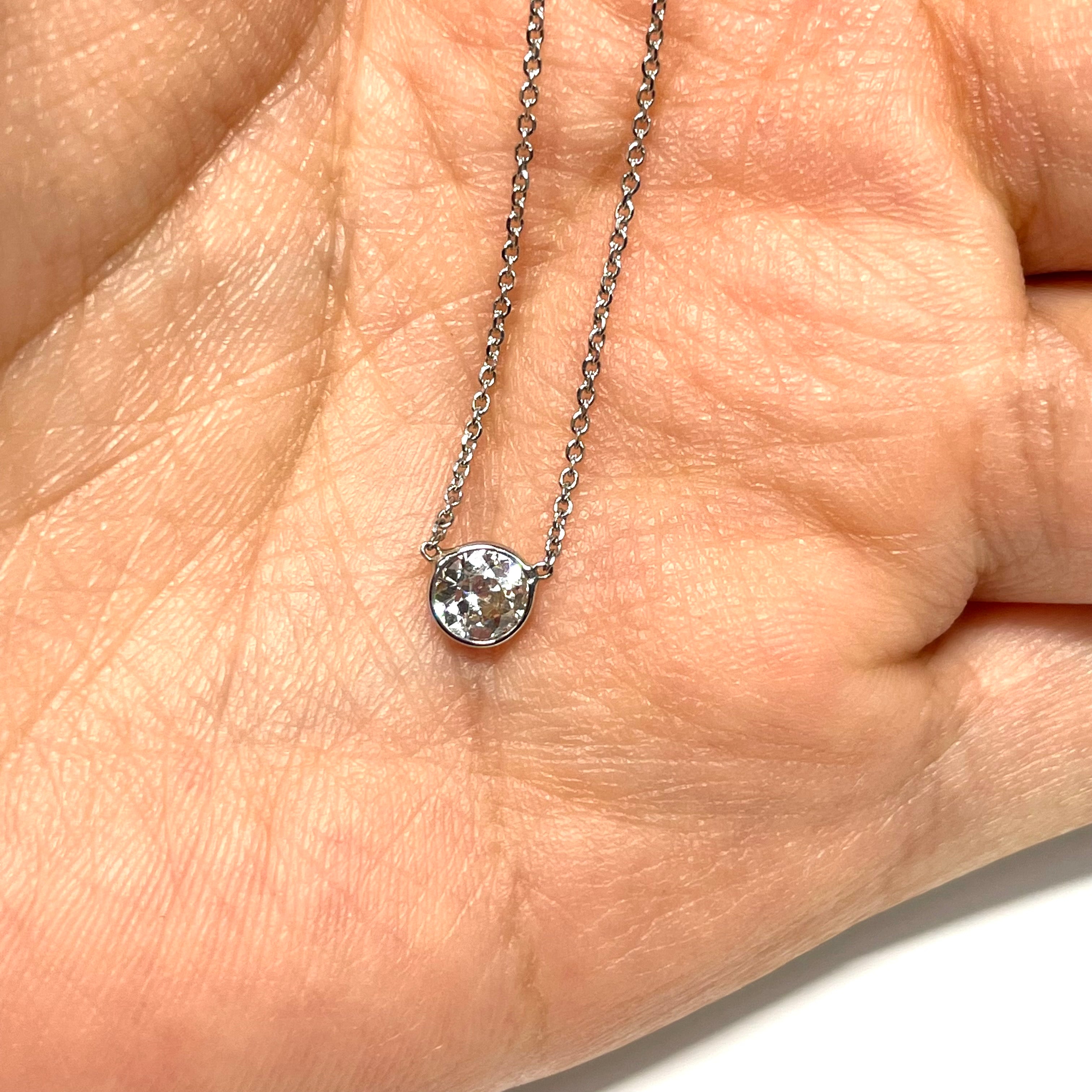 Round Diamond 14K White Gold Solitaire Necklace