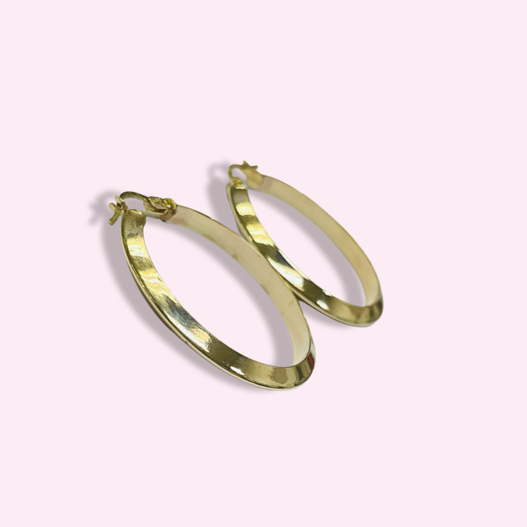 .80” 3mm 10K Yellow Gold Knife’s Edge Round Hoop Earrings