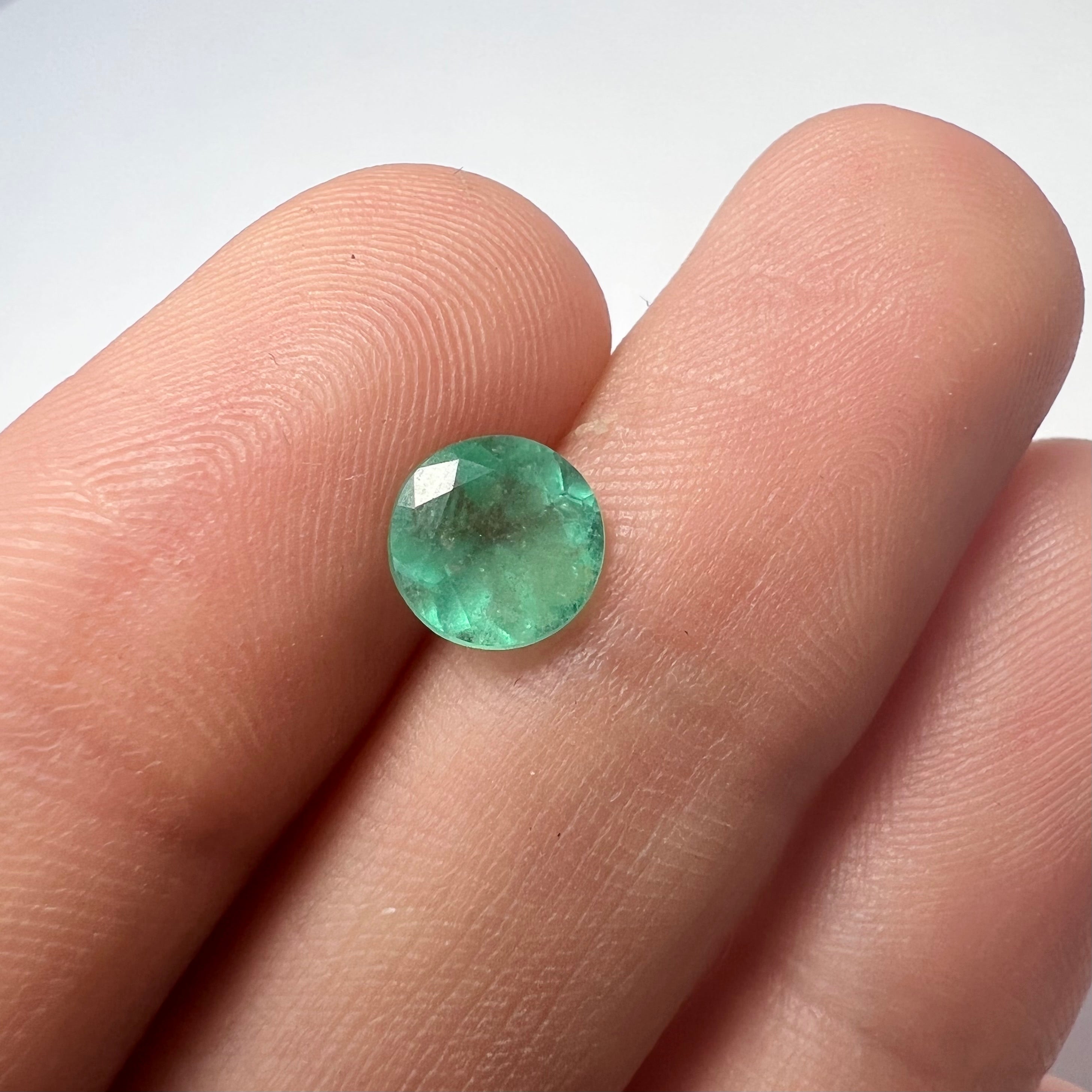 1.17CT Loose Natural Colombian Emerald Brilliant Cut Round Shape 7.11x4.37mm
