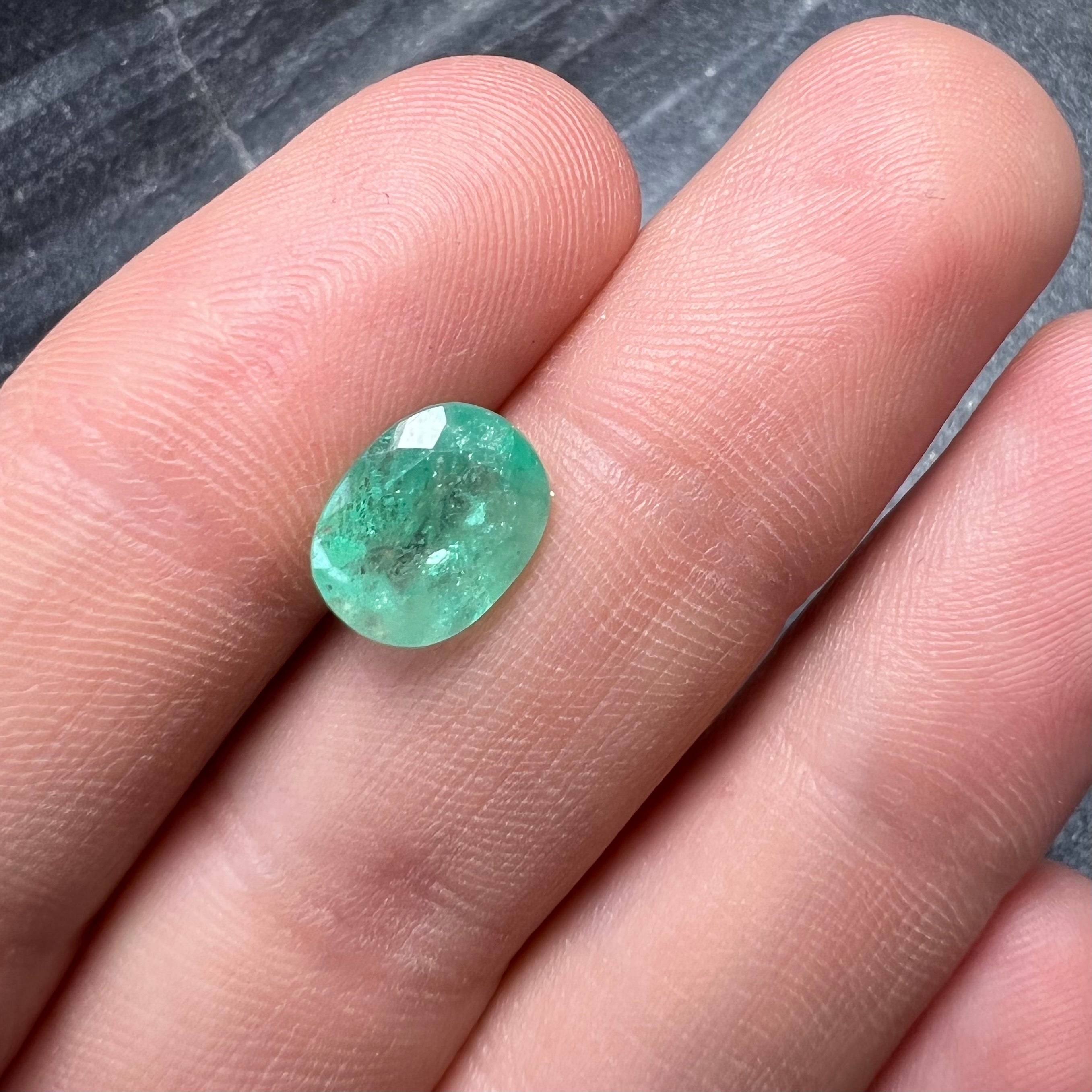 2.75CT Natural Colombian Emerald Loose Oval Shape 10x8mm