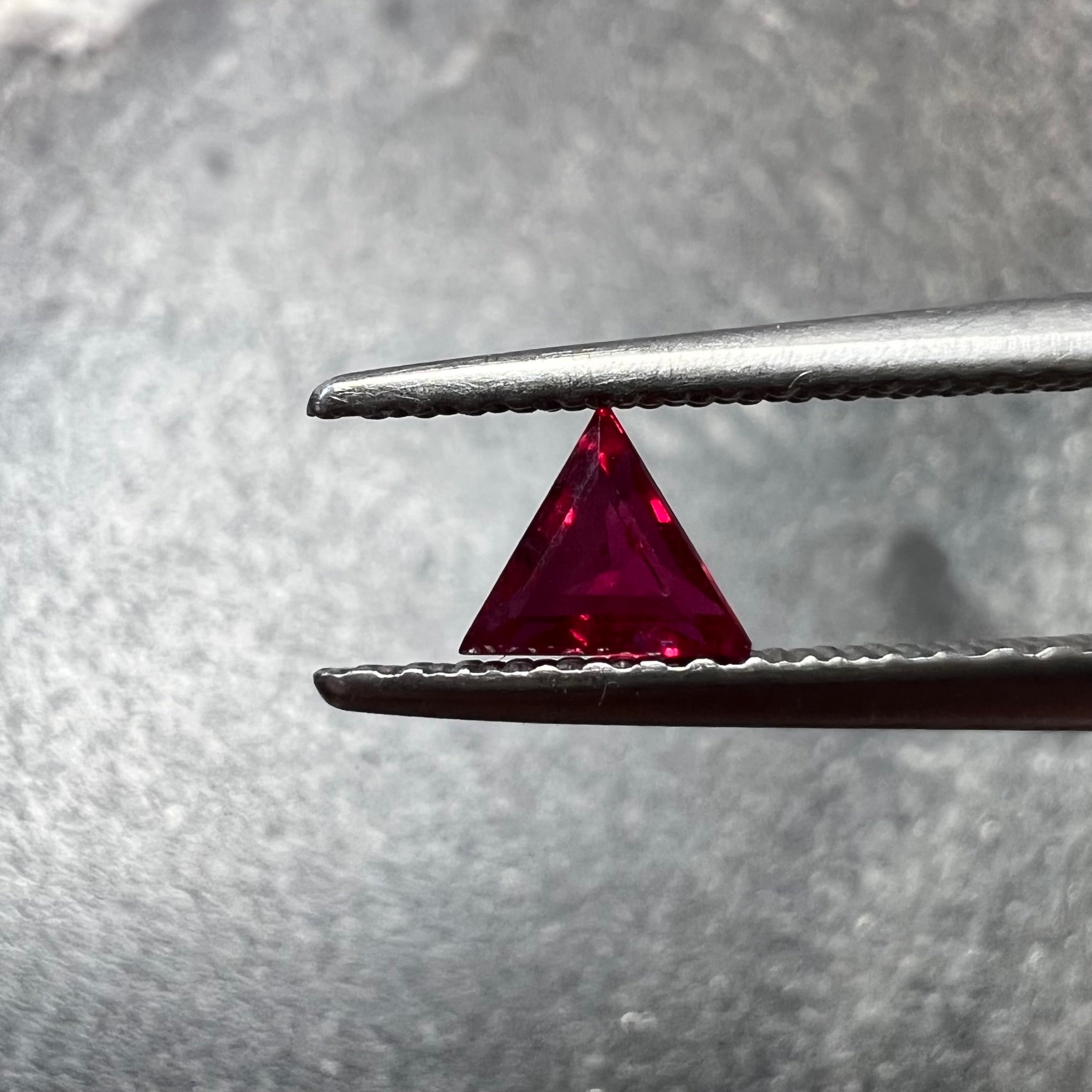 .31CT Loose Trillion Cut Ruby 4.11x4.16x2.12mm Earth mined Gemstone