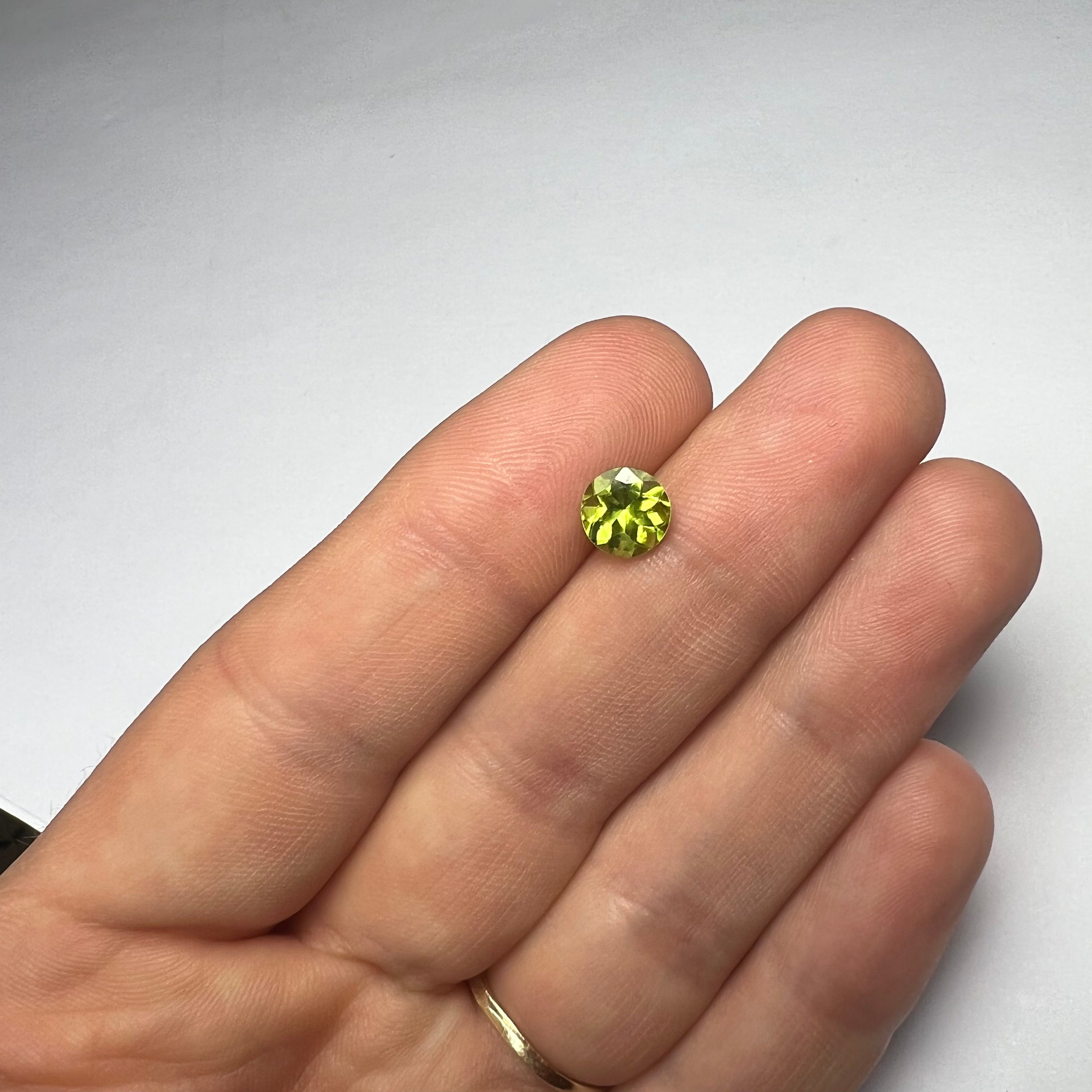 1.34CTW Loose Natural Round Peridot 6.80x4.36mm Earth mined Gemstone