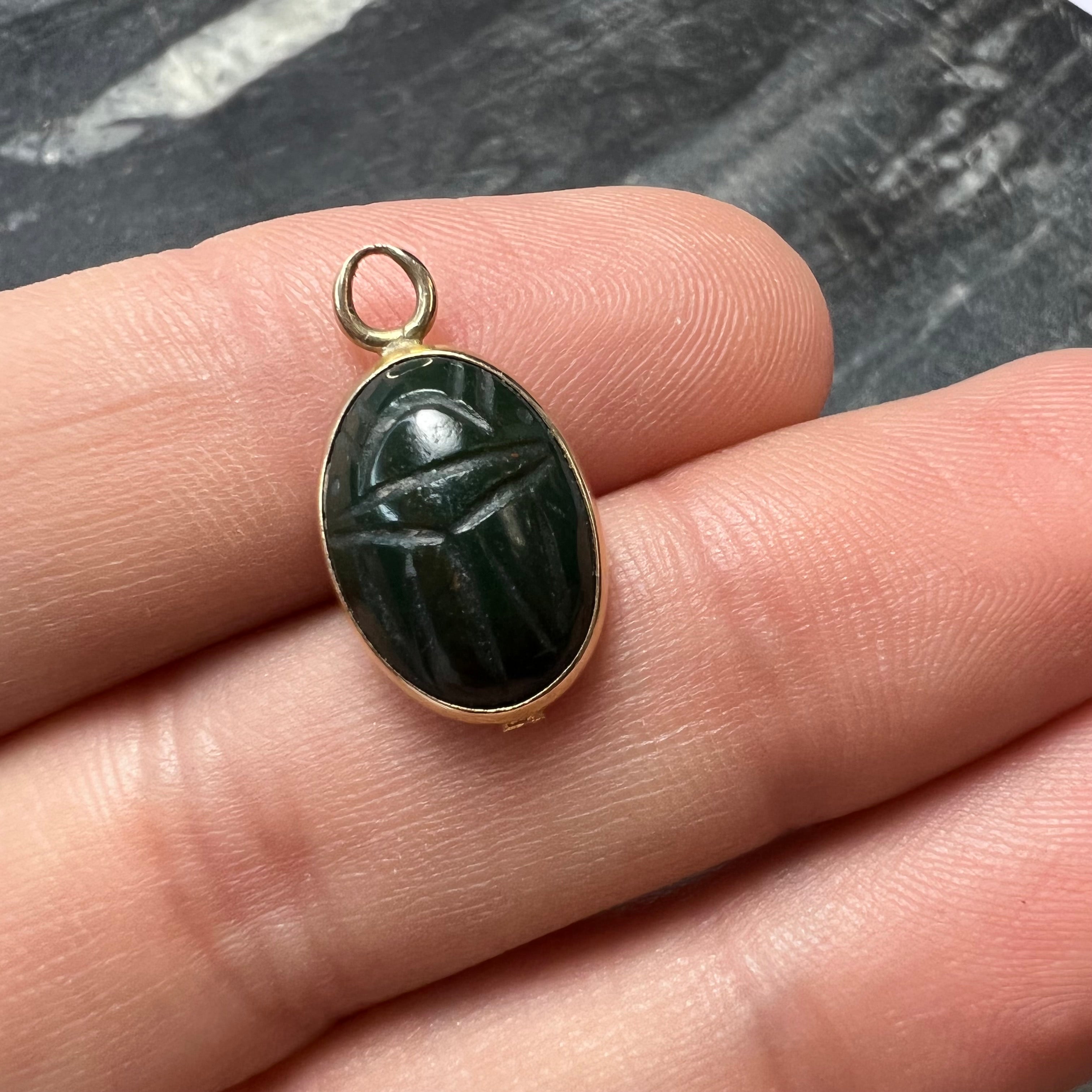 Natural Oval Blood Stone 14K Yellow Gold Charm Pendant 19x10mm