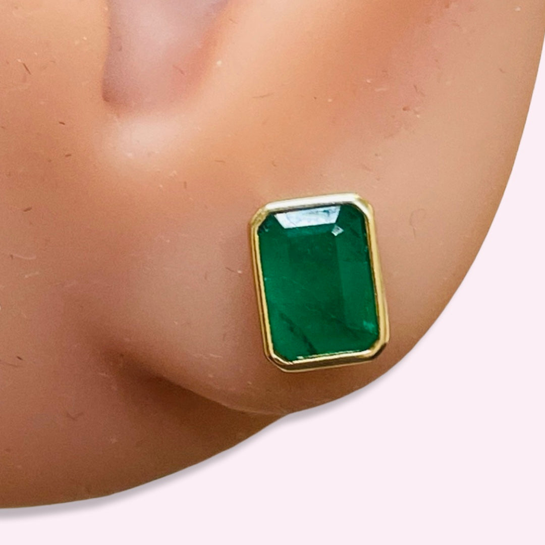 3CT Colombian Emerald 18K Yellow Gold Bezel Stud Earrings
