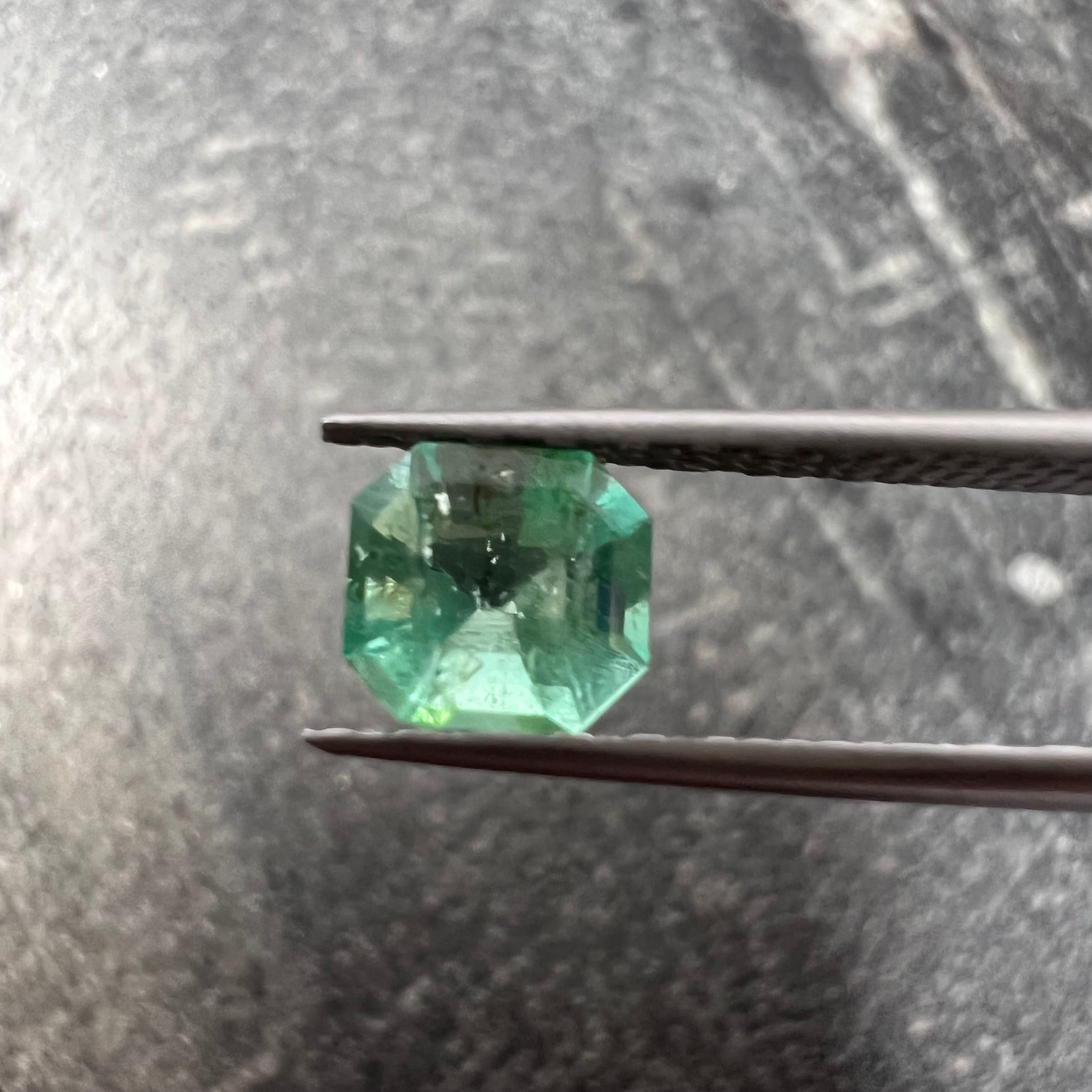 .61CT Loose Natural Colombian Emerald Radiant Cut 5.52x5.13x3.73mm Earth mined G