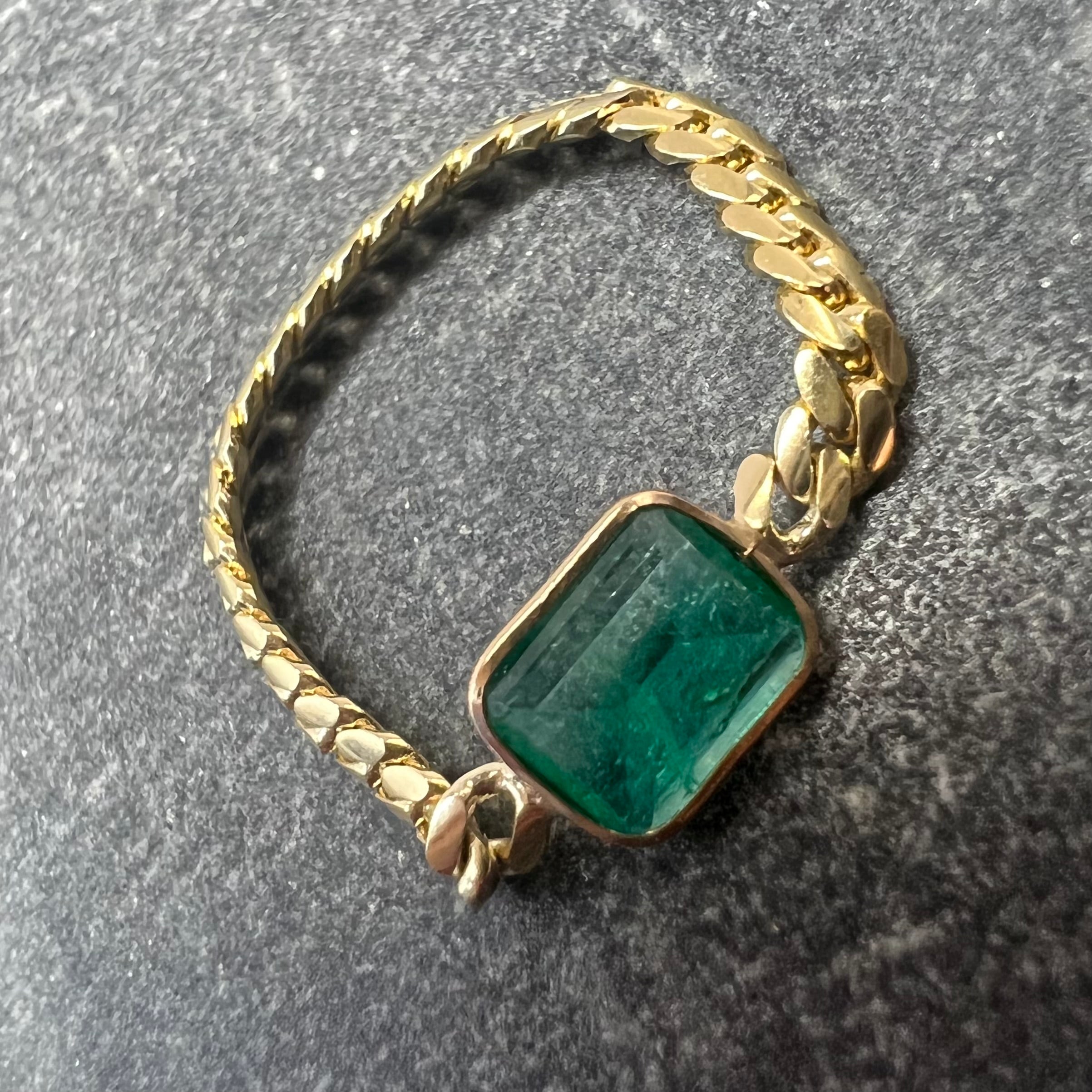 Solid 14K Yellow Gold Natural Emerald Cuban Chain Ring Size 7