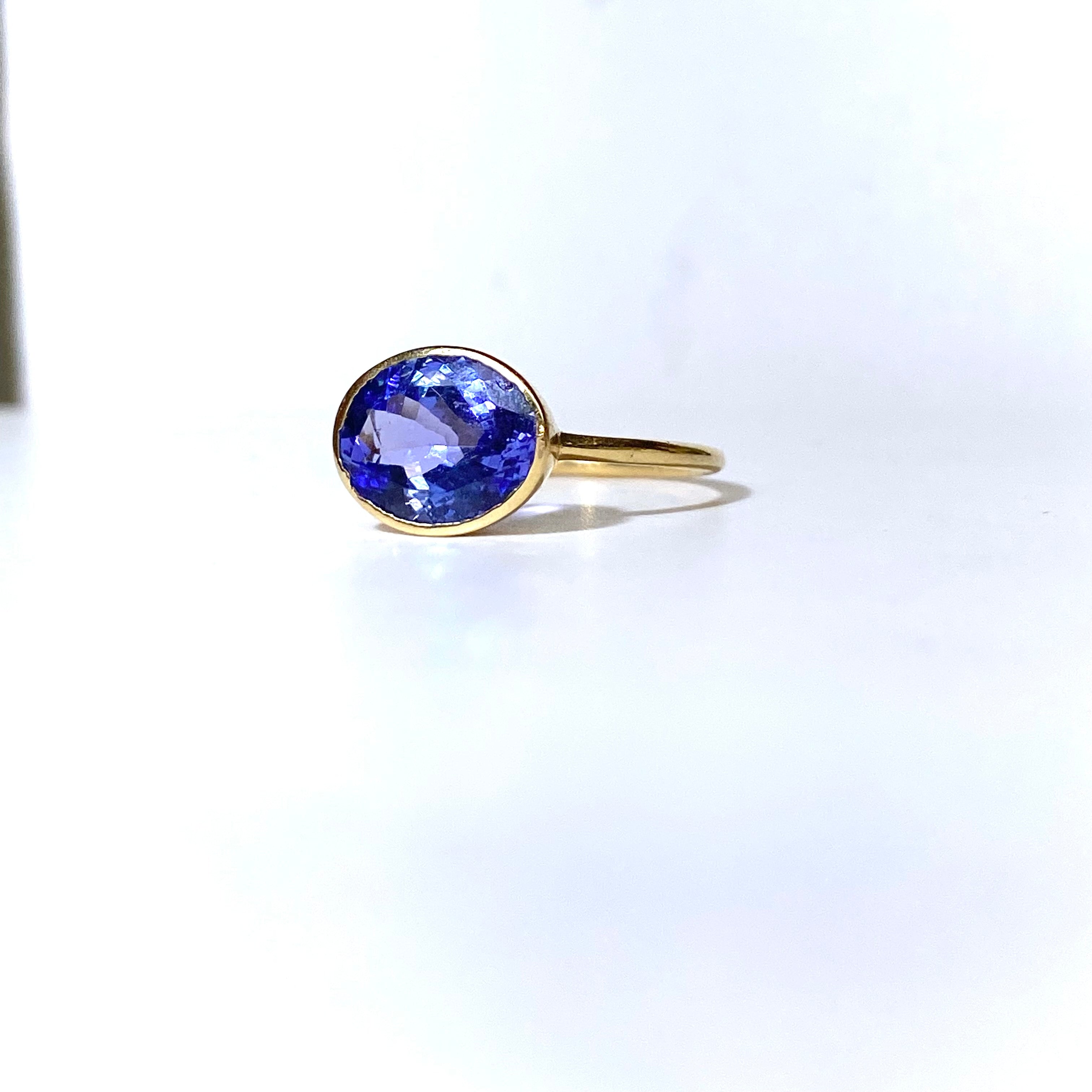 1.6CT Oval Tanzanite 18K Yellow Gold Solitaire Stacking Ring Size 5