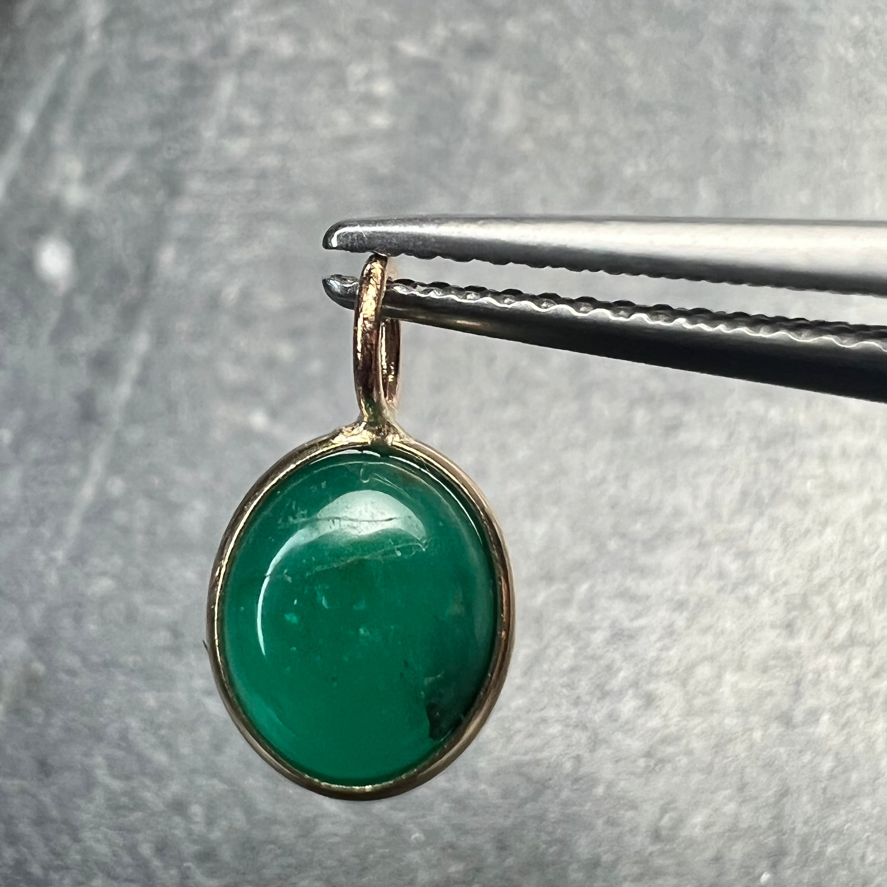 1.2CT Colombian Oval Cabochon Emerald 14K Yellow Gold Pendant Charm 13x7mm