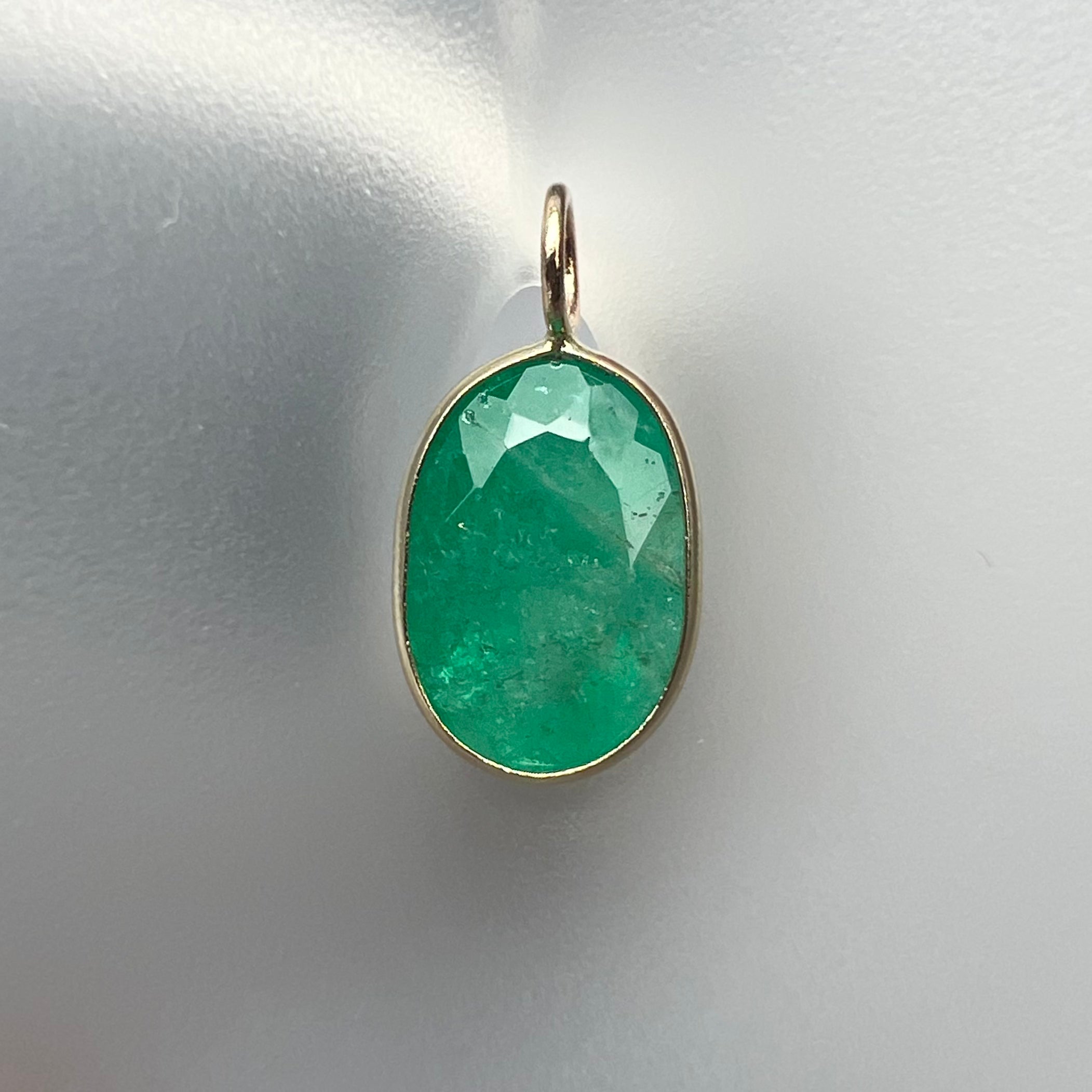 3CT Colombian Oval Emerald 14K Yellow Gold Pendant Charm 16x8mm