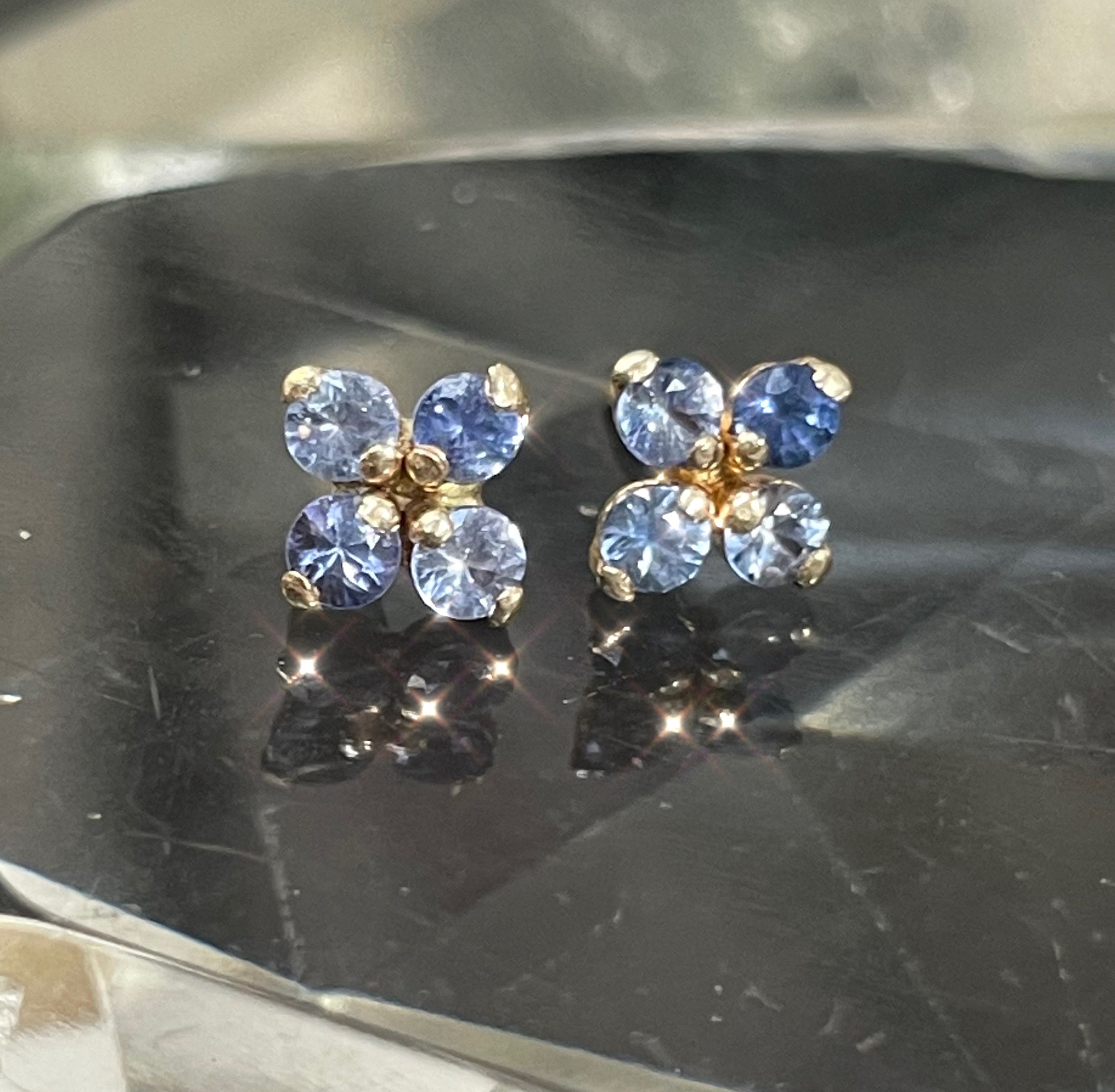 .60CT Natural Ombre Sapphire 4 Stone 14K Yellow Gold Stud Earrings