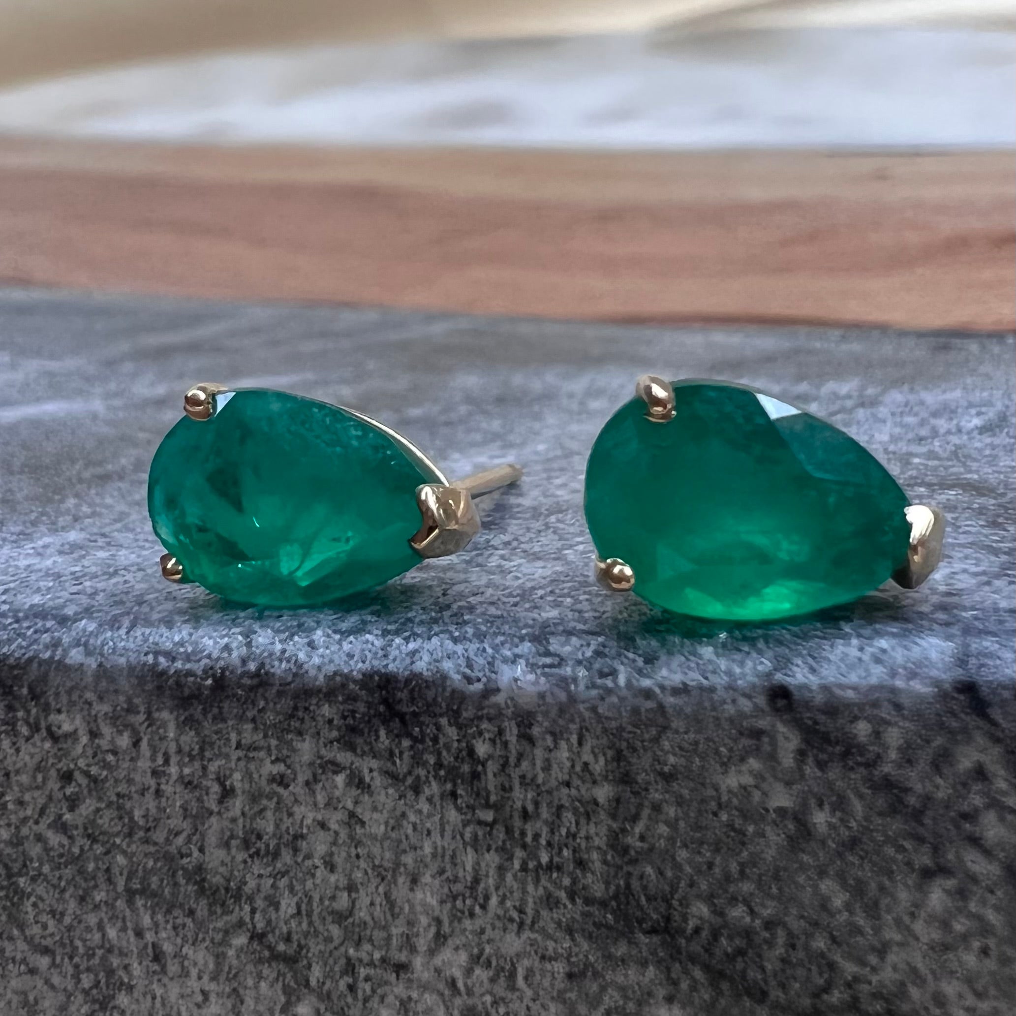 2.4CT Colombian Emerald Pear 14K Yellow Gold Stud Earrings