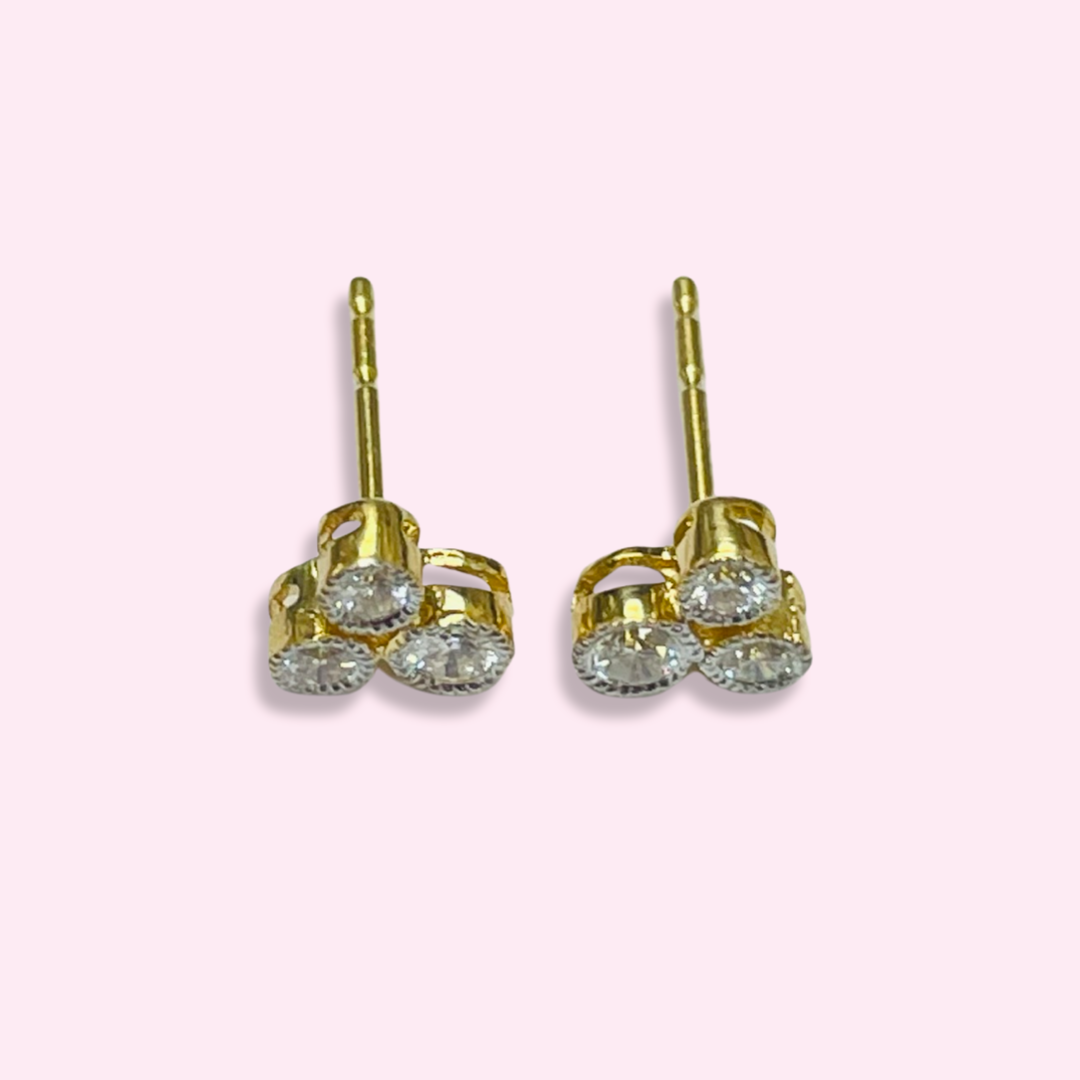.22CTW E VS1 Diamond Cluster Stud Earrings 14K Yellow Gold