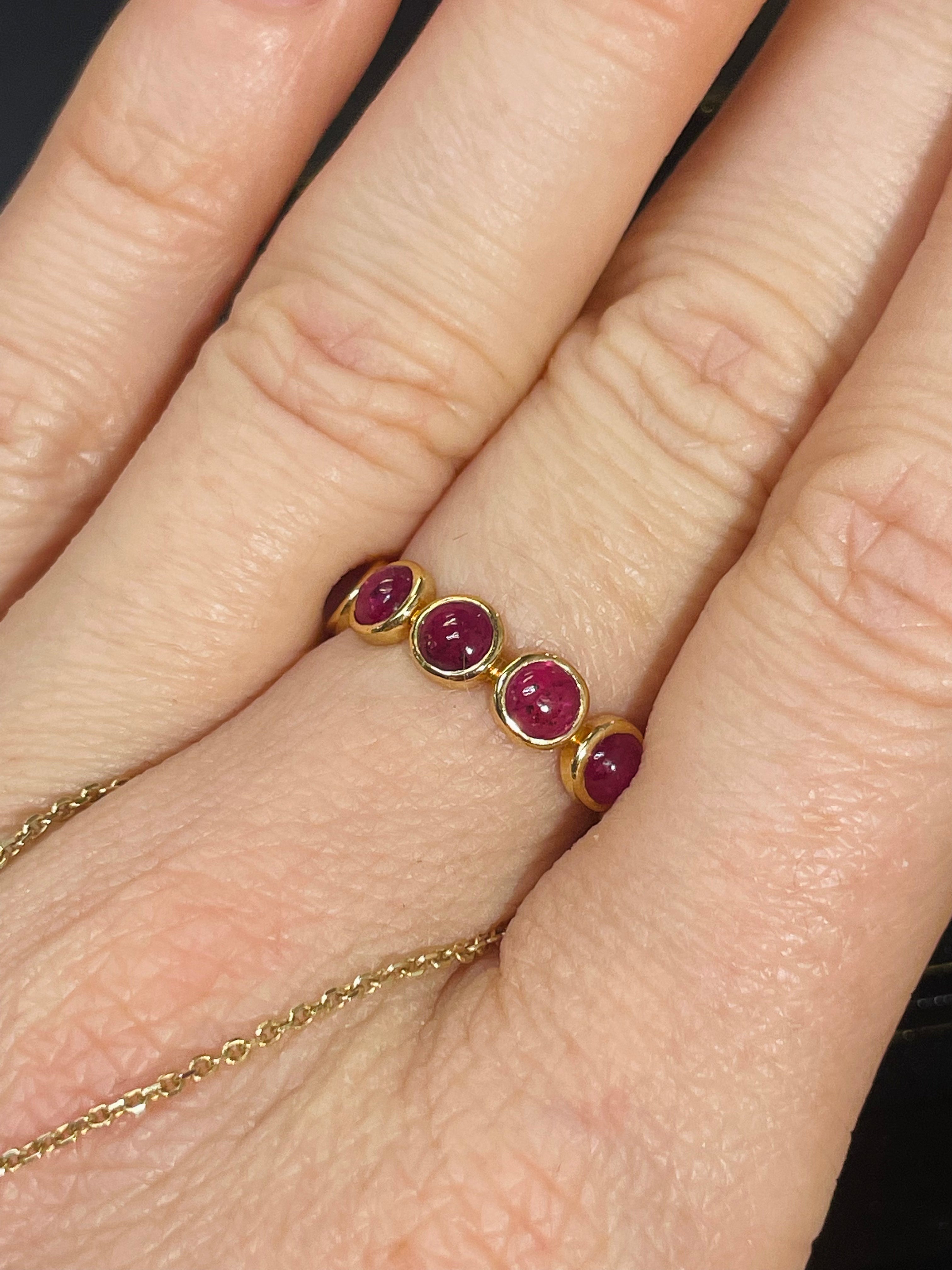 18K Yellow Gold Natural Round Cabochon Ruby Eternity Ring Size 5.75