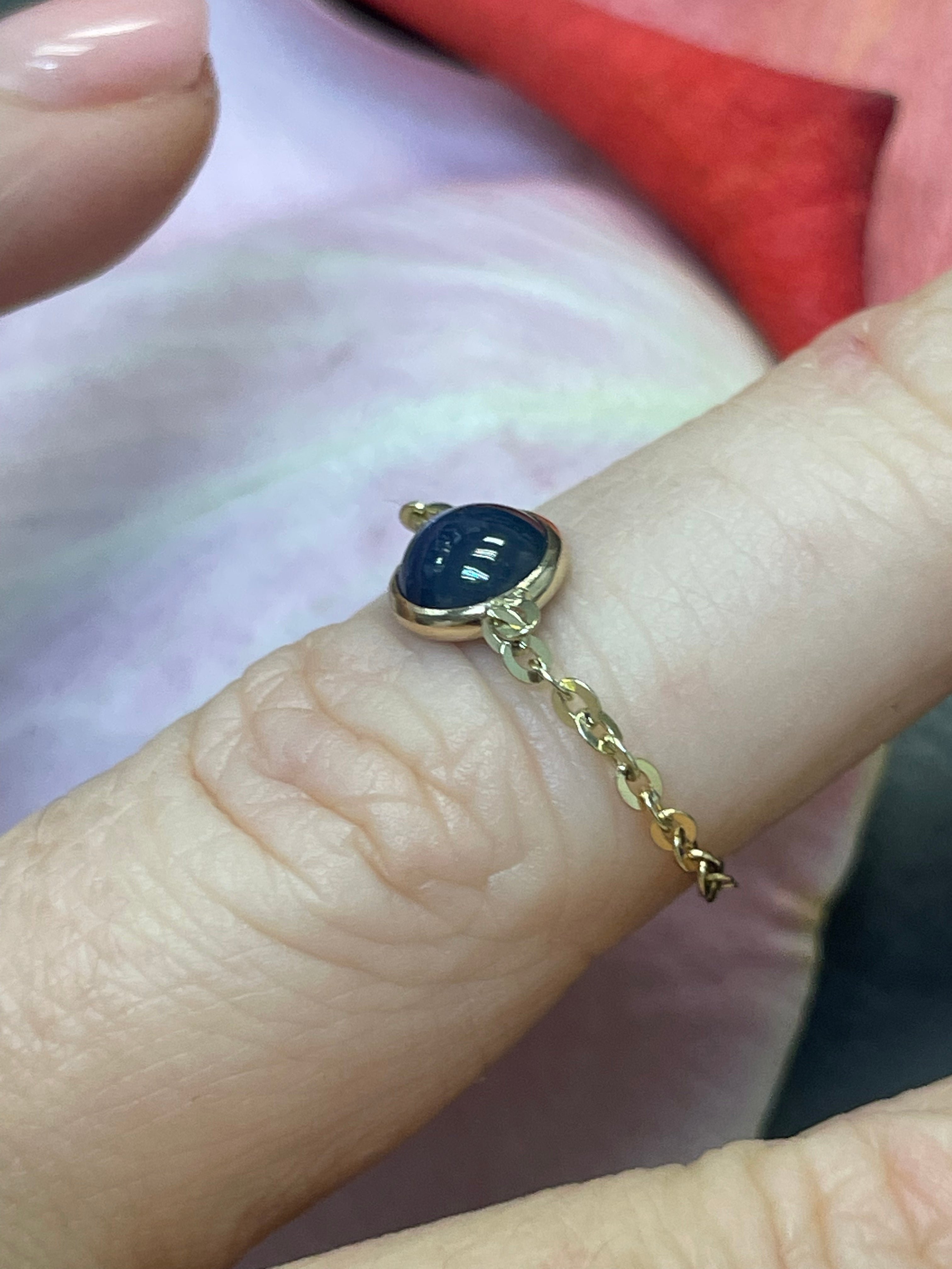 Solid 14K Yellow Gold Natural .90CT Sapphire Cabochon Chain Ring Size 5