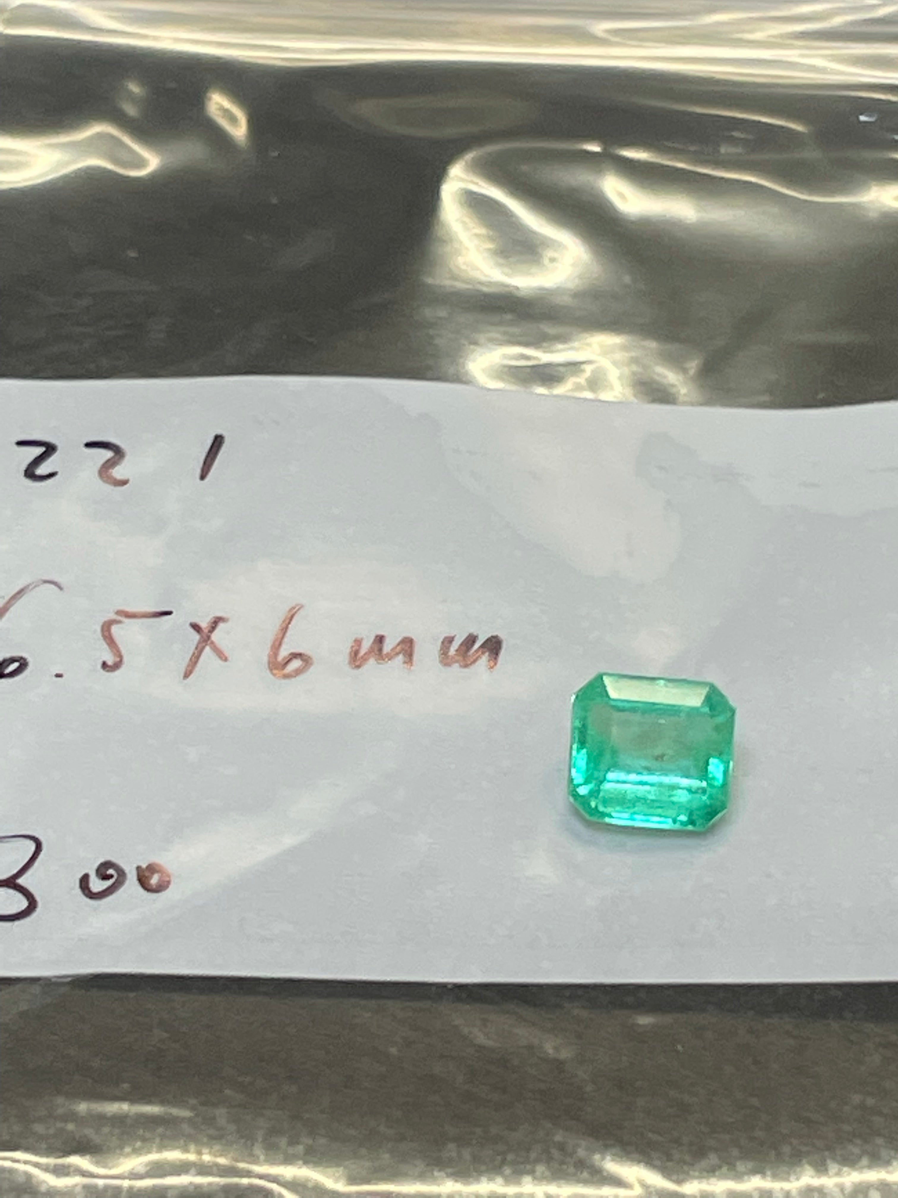 1.22CT Colombian Emerald Loose Emerald Cut 6.5x6mm