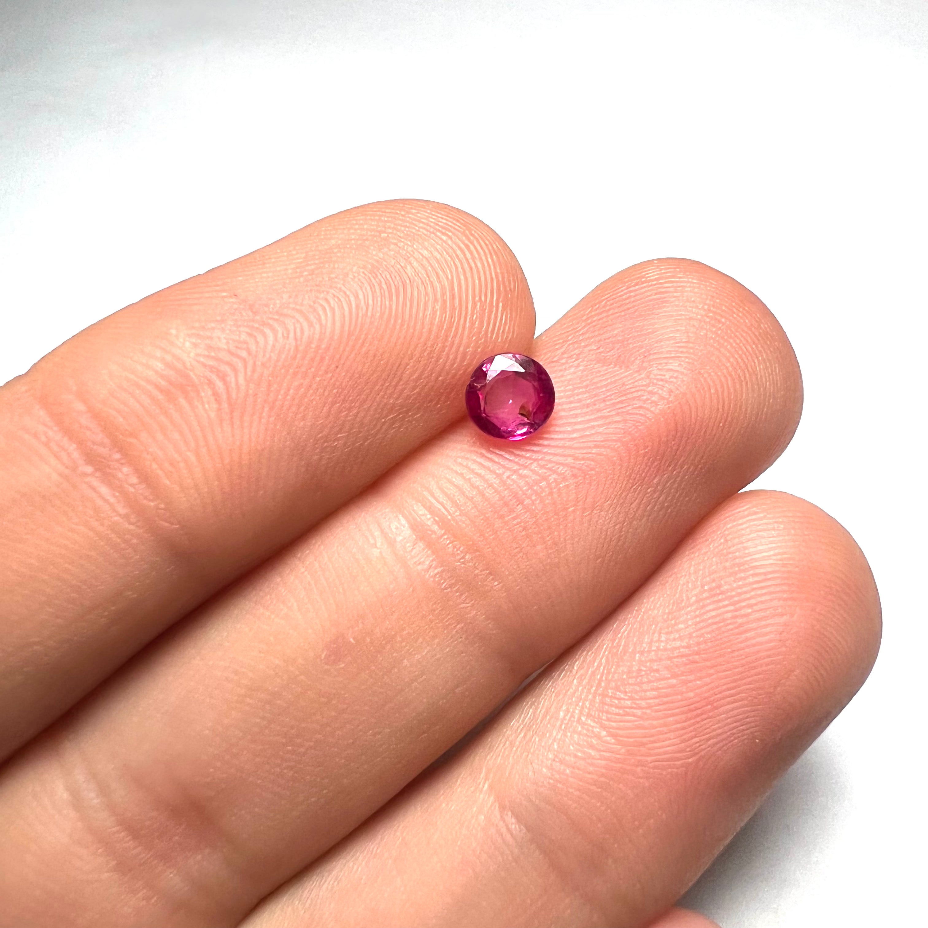 .57CT Loose Natural Round Ruby 4.5x2.5mm Earth mined Gemstone