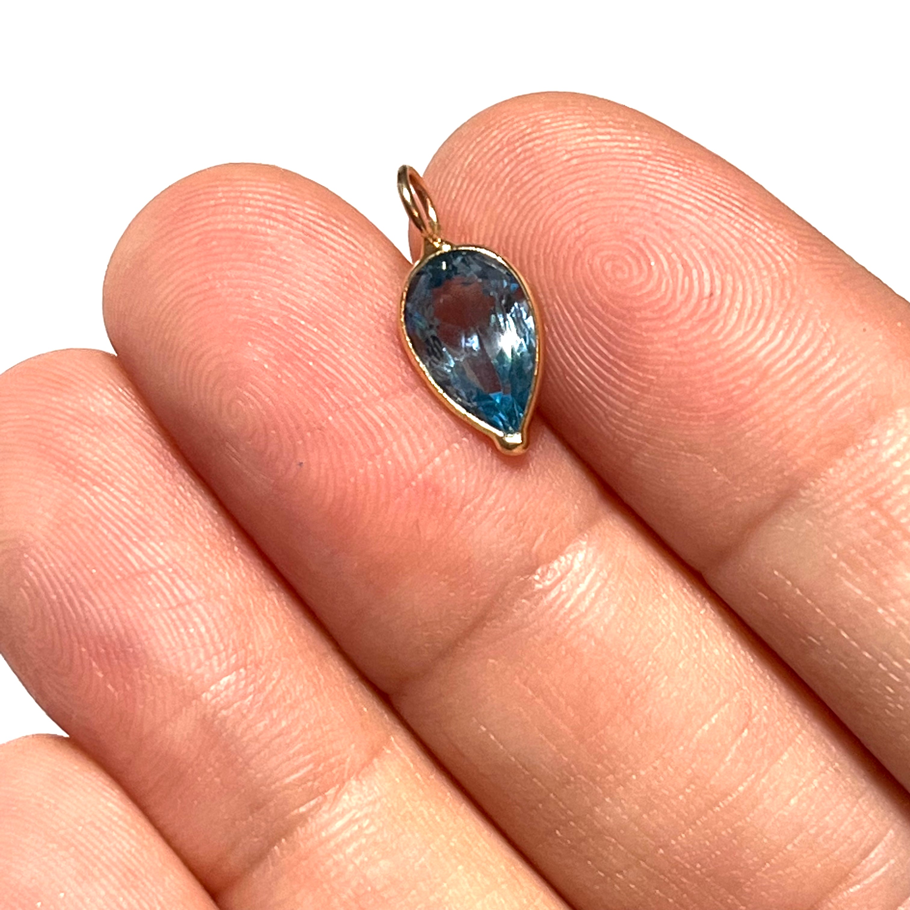 1.70ct Natural Blue Topaz 14K Yellow Gold Pendant Charm