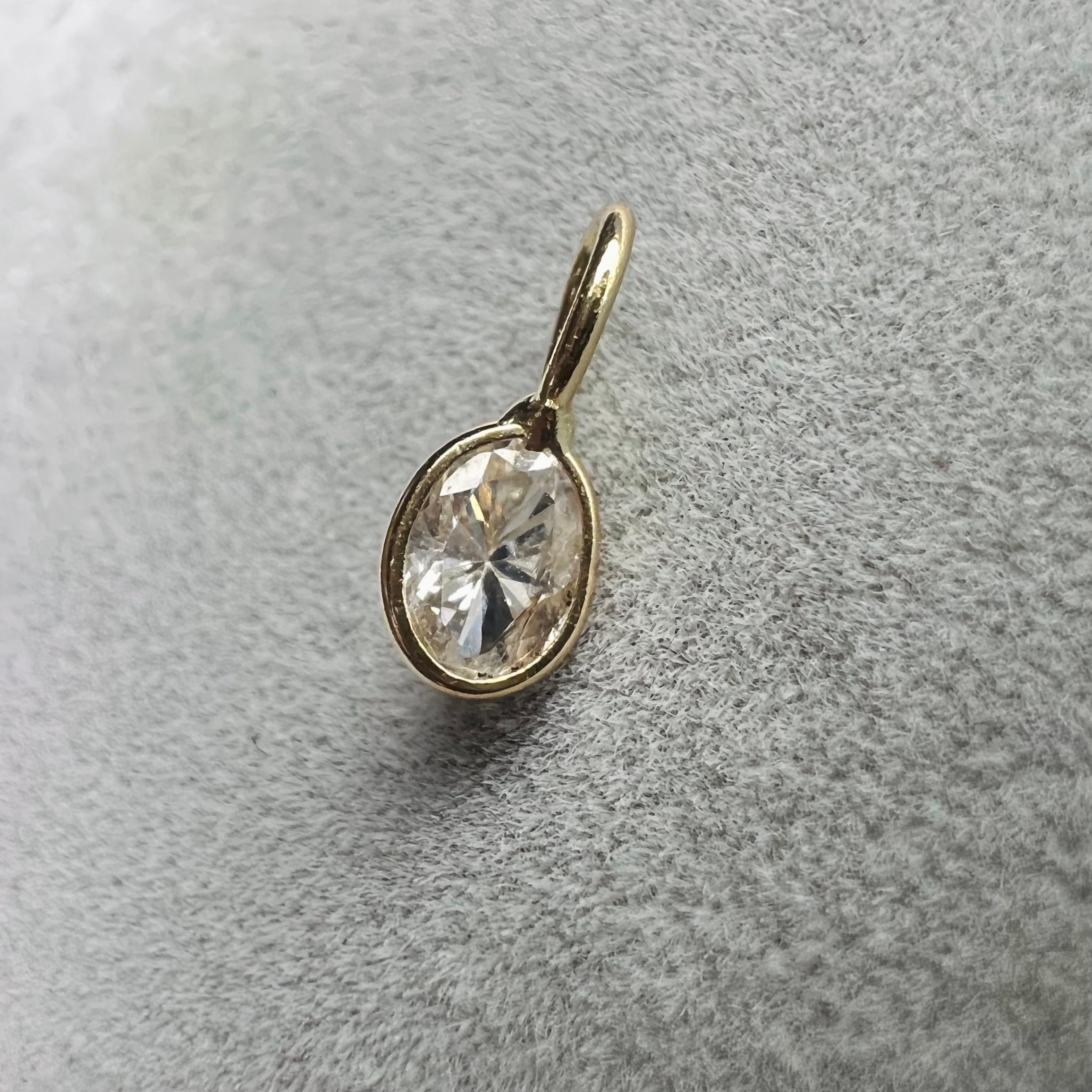 .32ct Oval Diamond Pendant Charm 14K Yellow Gold 9x3.5mm